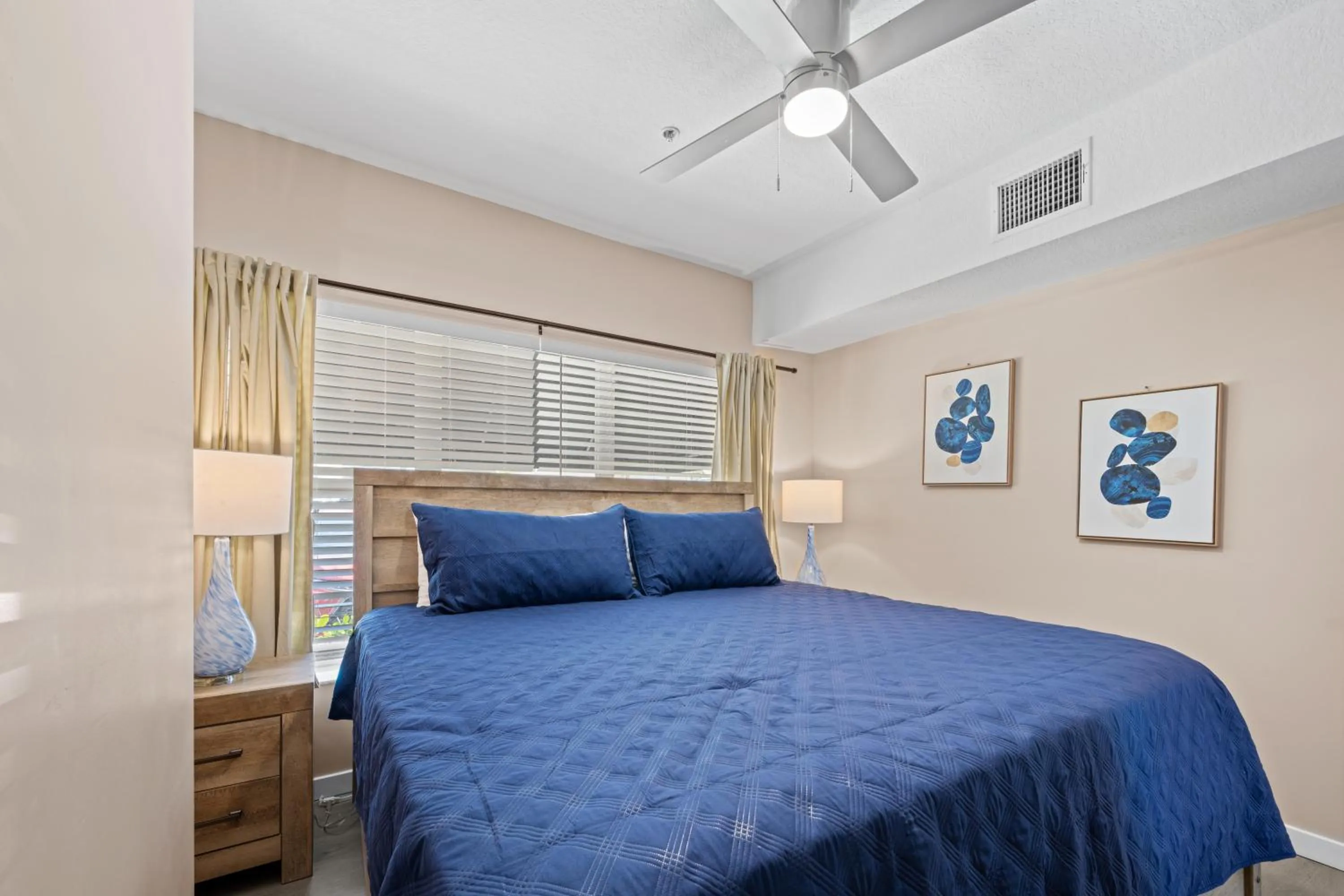 Bed in The Ringling Beach House