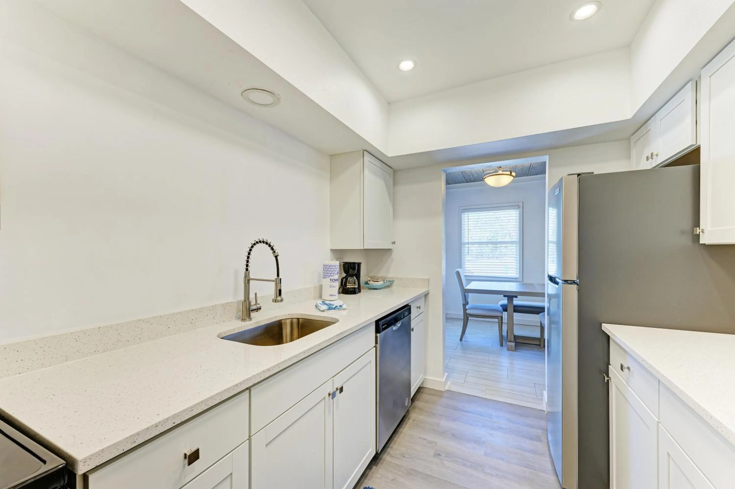Kitchen or kitchenette in The Ringling Beach House