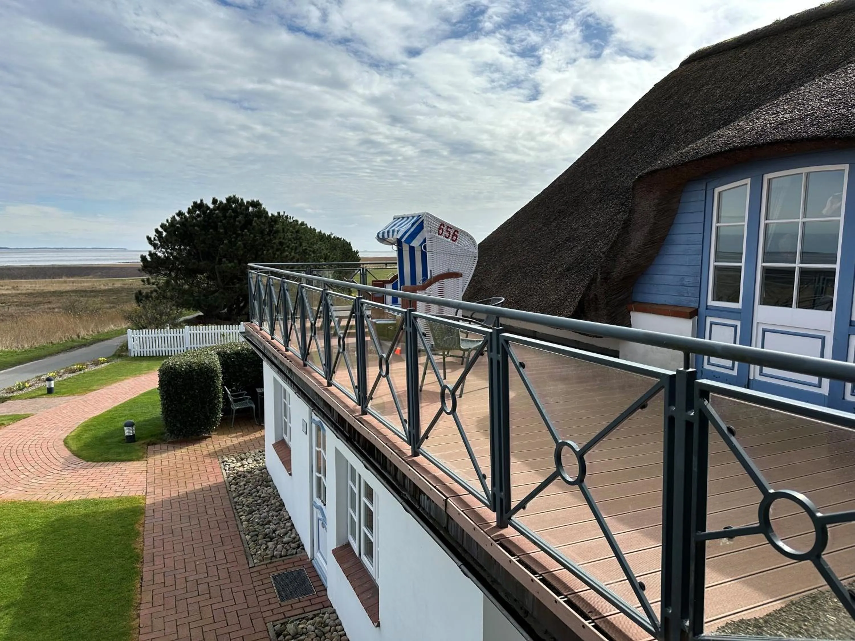 Double Room 9 with Sea View in Haus Amanda