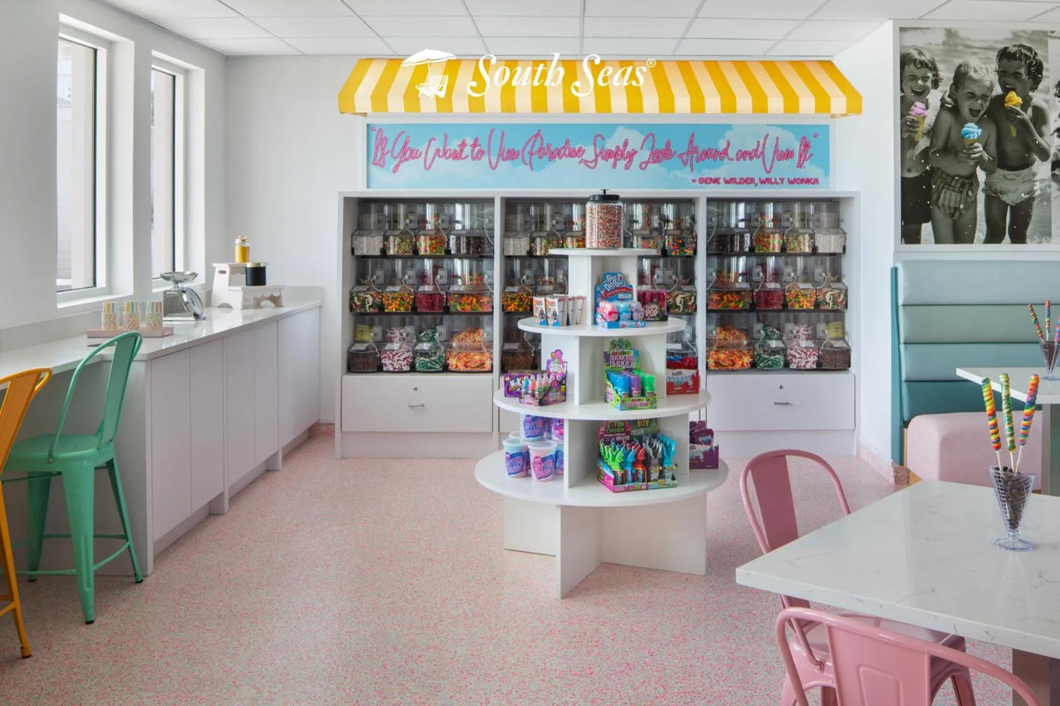 Restaurant/places to eat in South Seas