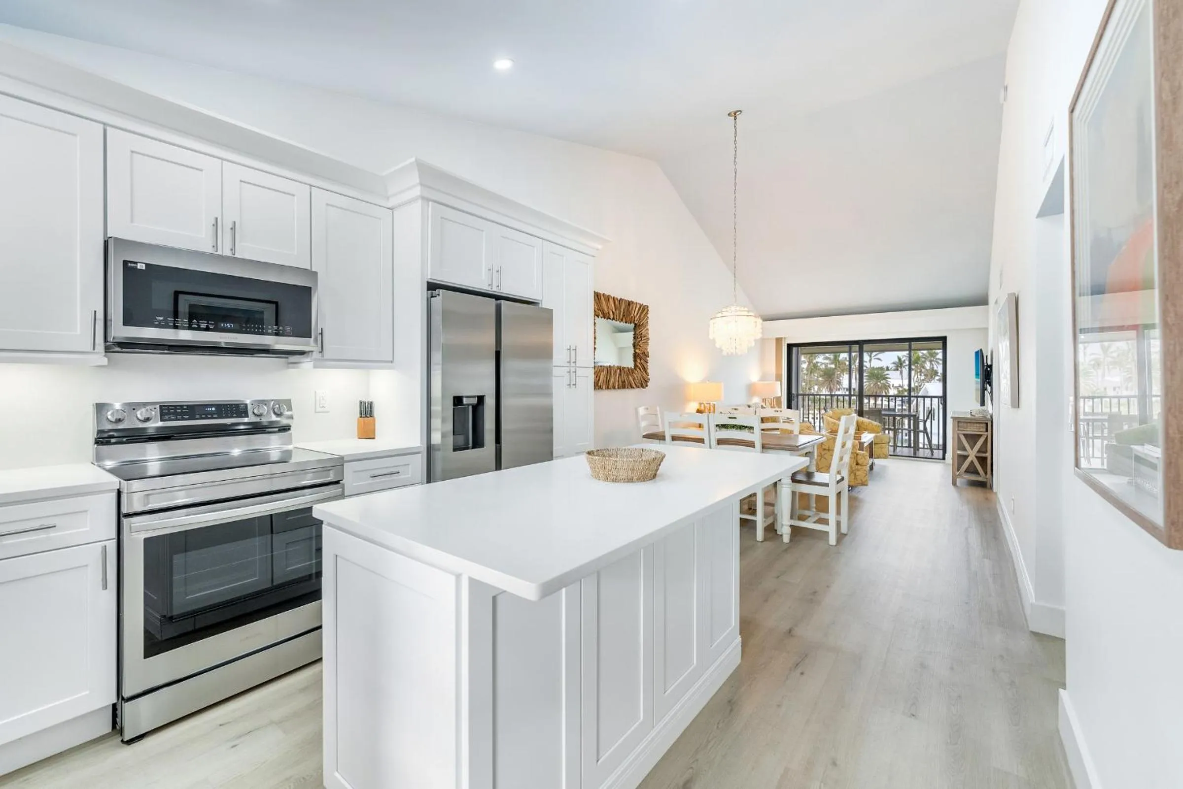 Kitchen or kitchenette in South Seas