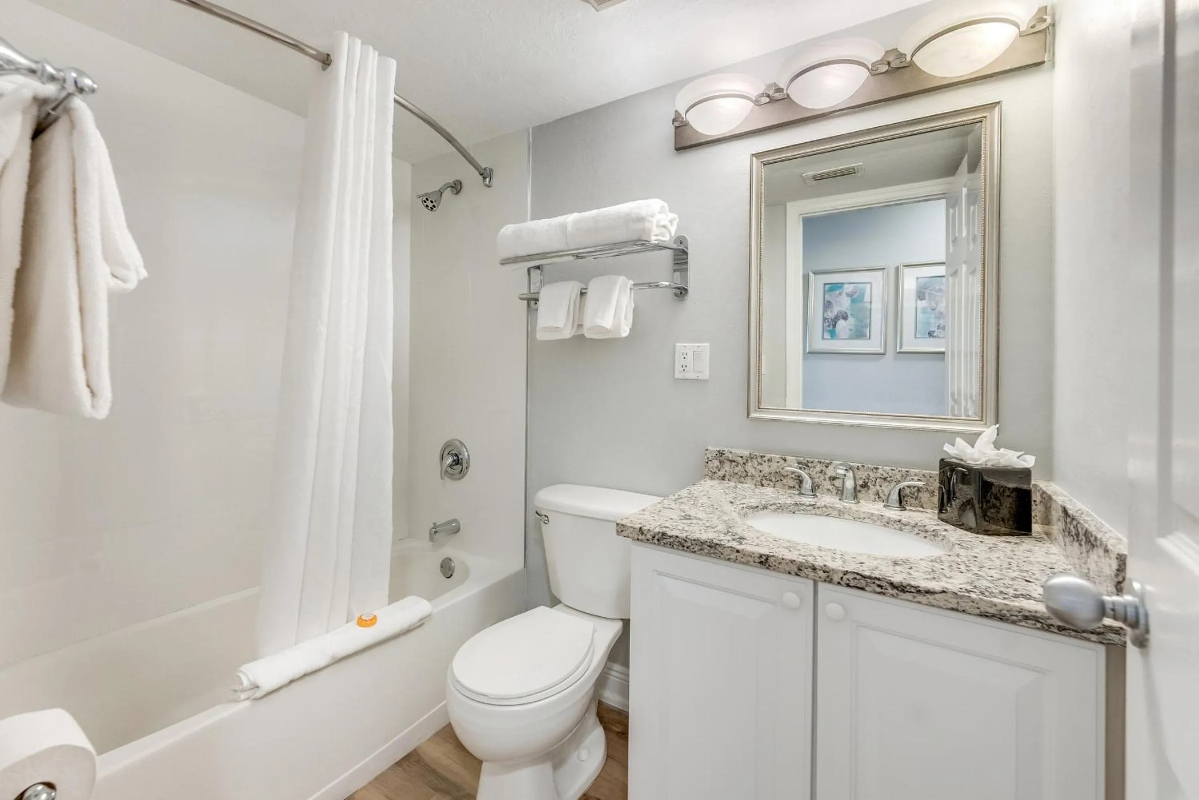 Bathroom in South Seas