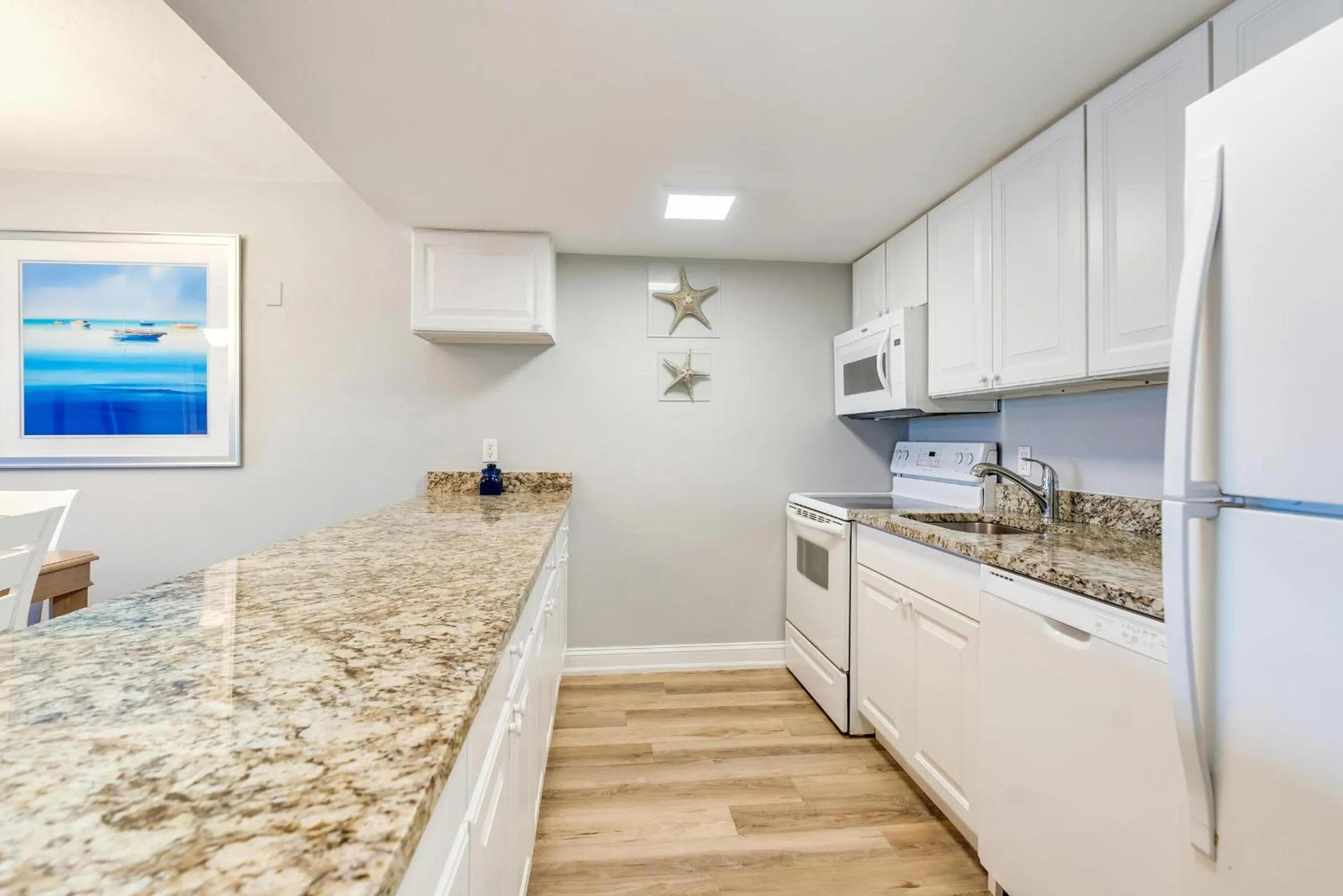 Kitchen or kitchenette in South Seas