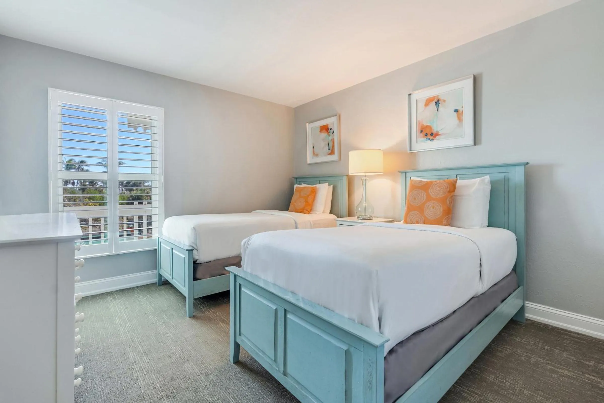 Bedroom, Bed in South Seas