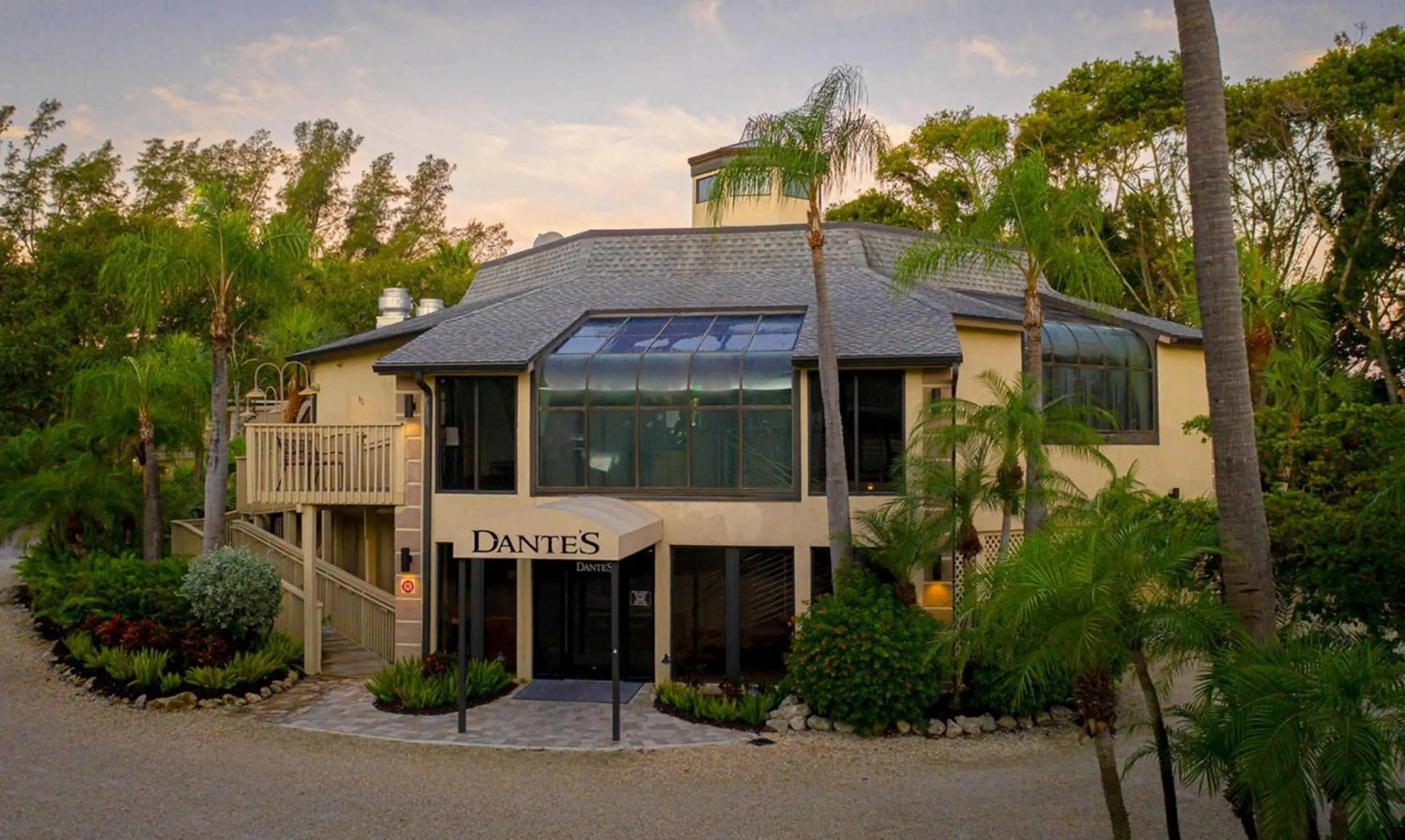 Restaurant/places to eat in Sanibel Inn