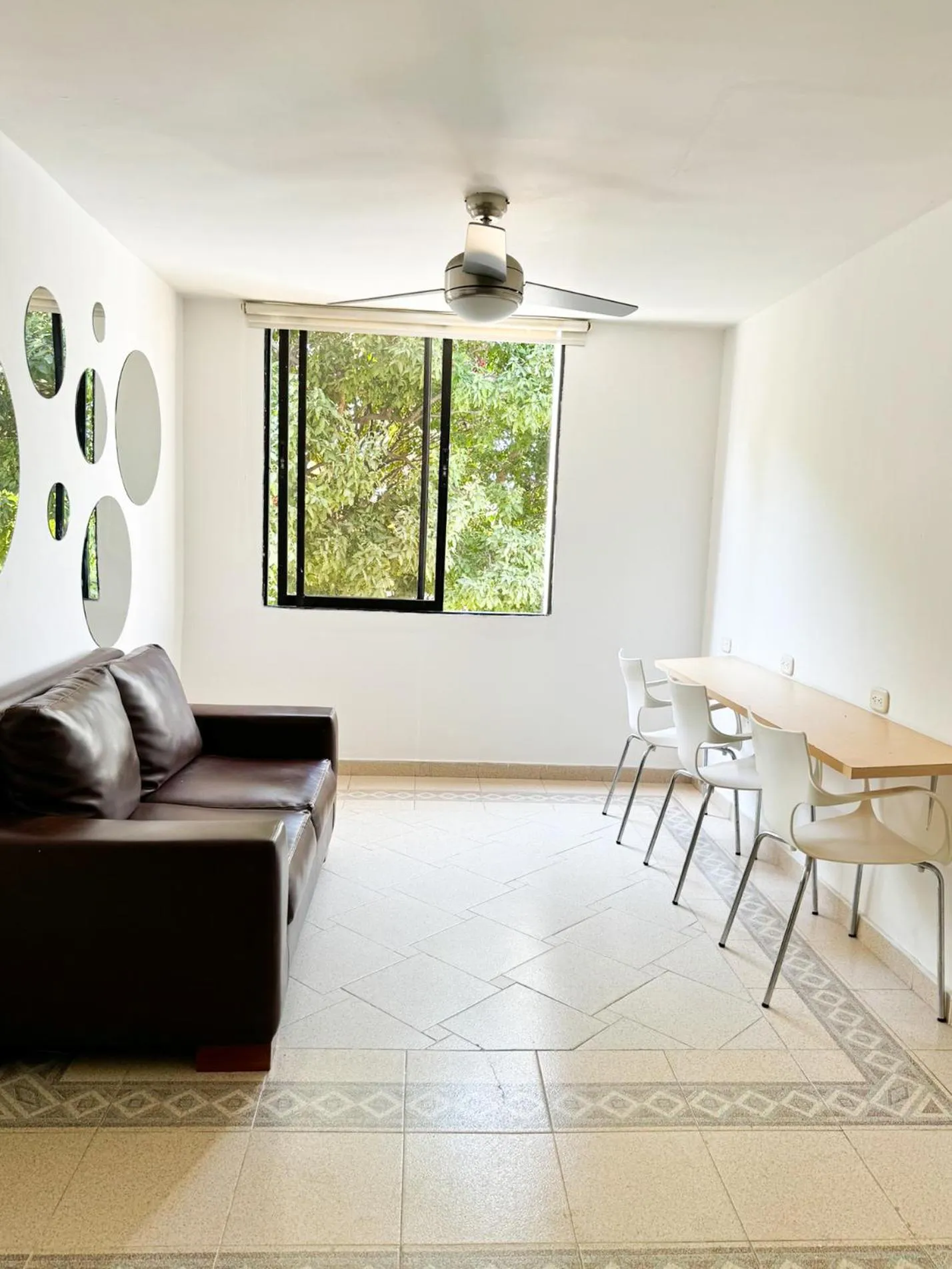Seating area in Hotel Valladolid