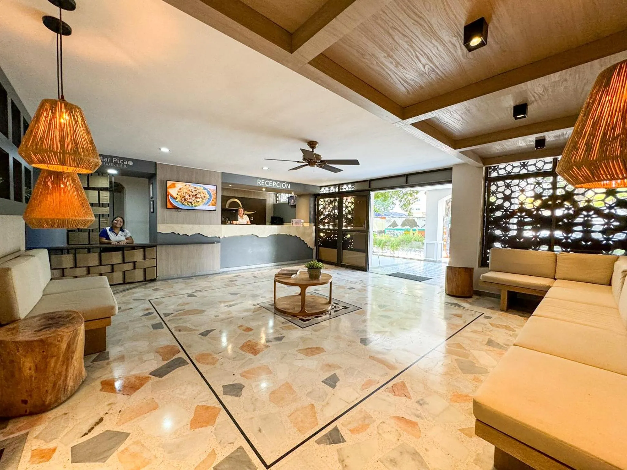 Lobby or reception in Hotel Valladolid