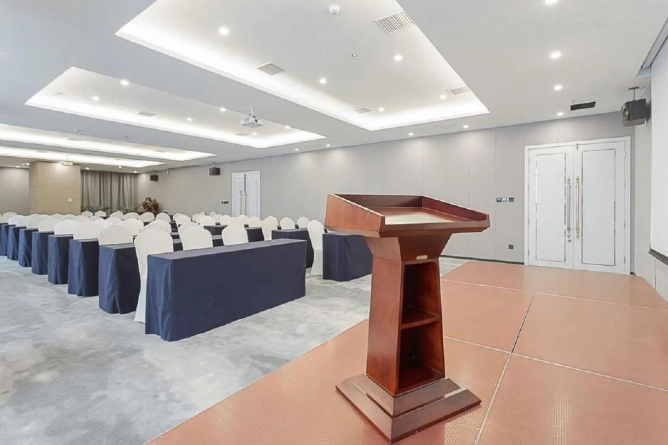 Meeting/conference room in Fairfield by Marriott Xi'an North Station