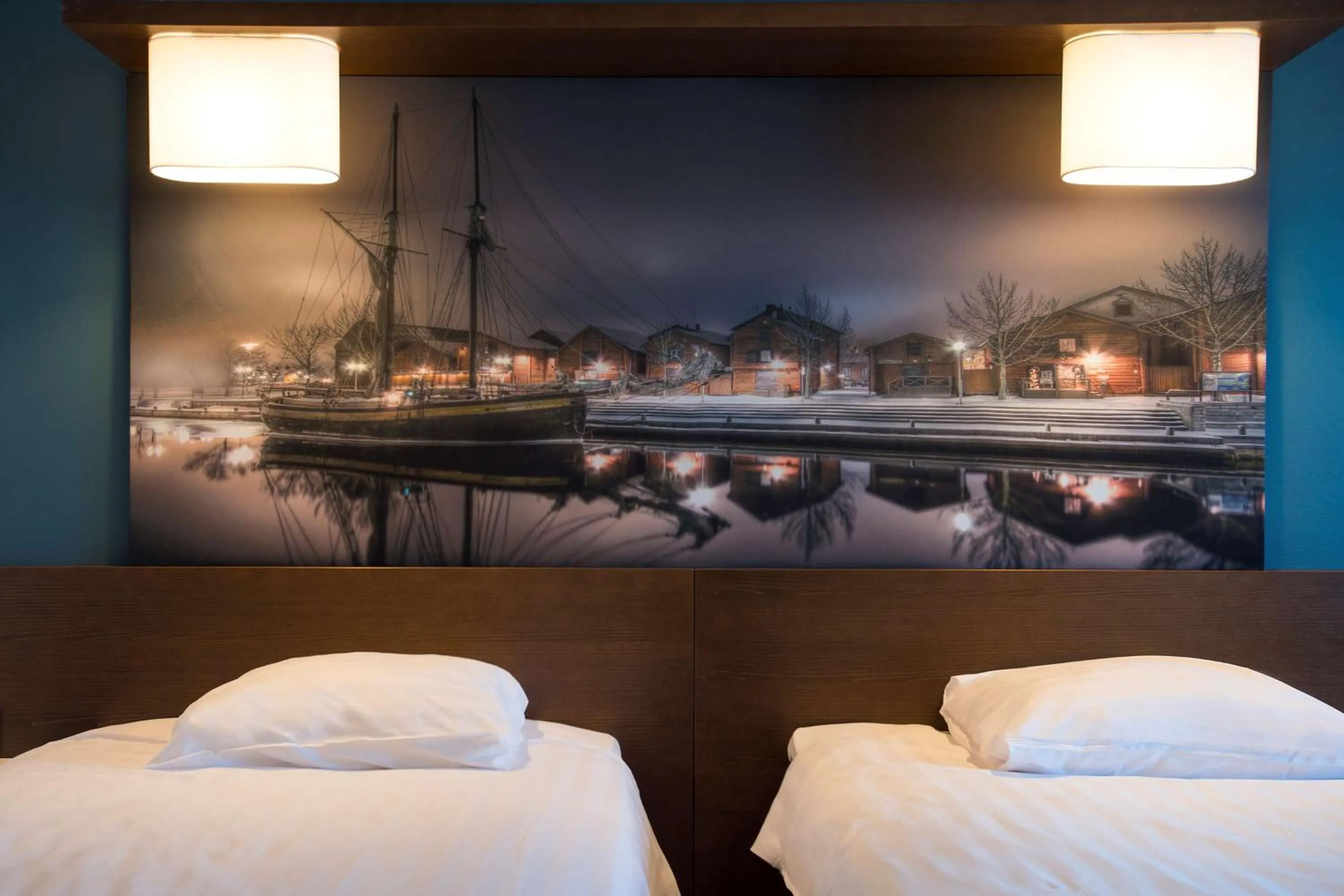 Bedroom, Bed in Scandic Oulu Station