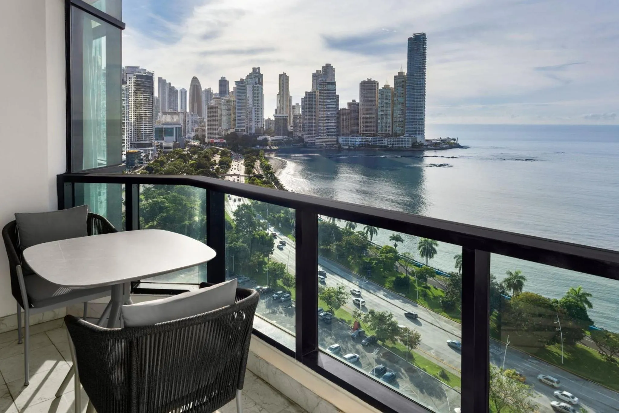 Photo of the whole room in Intercontinental Miramar Panama by IHG