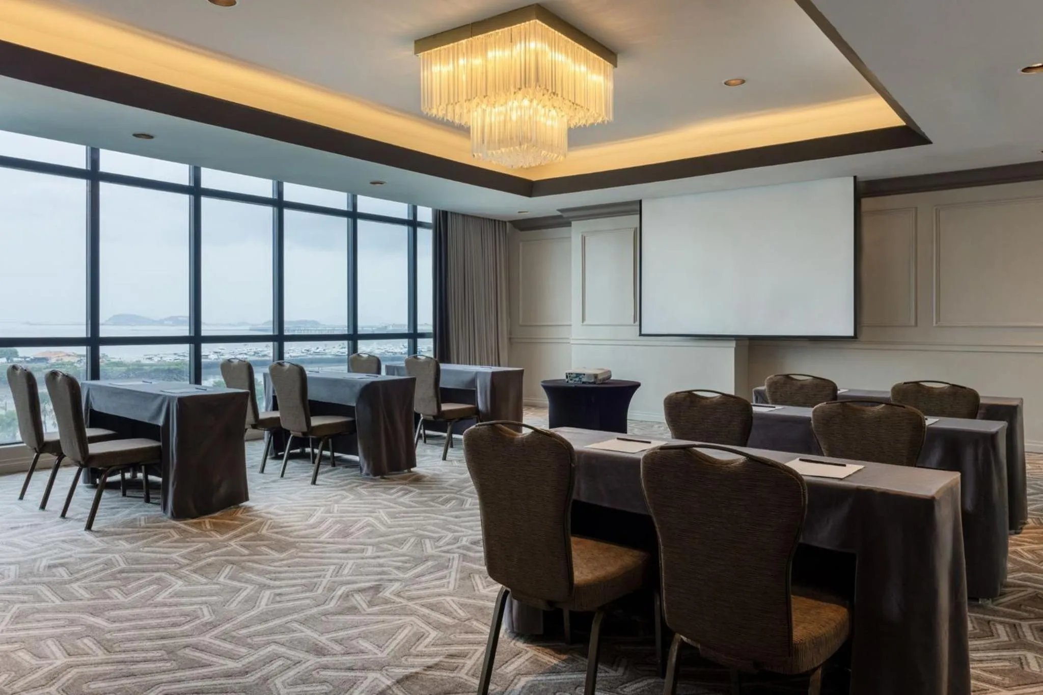 Meeting/conference room in Intercontinental Miramar Panama by IHG