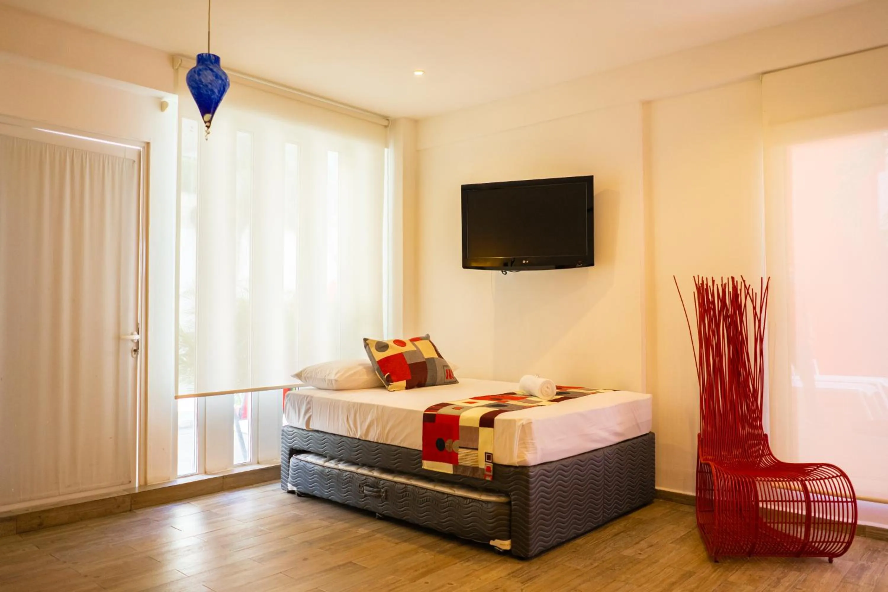 TV and multimedia in In Fashion Hotel & Spa