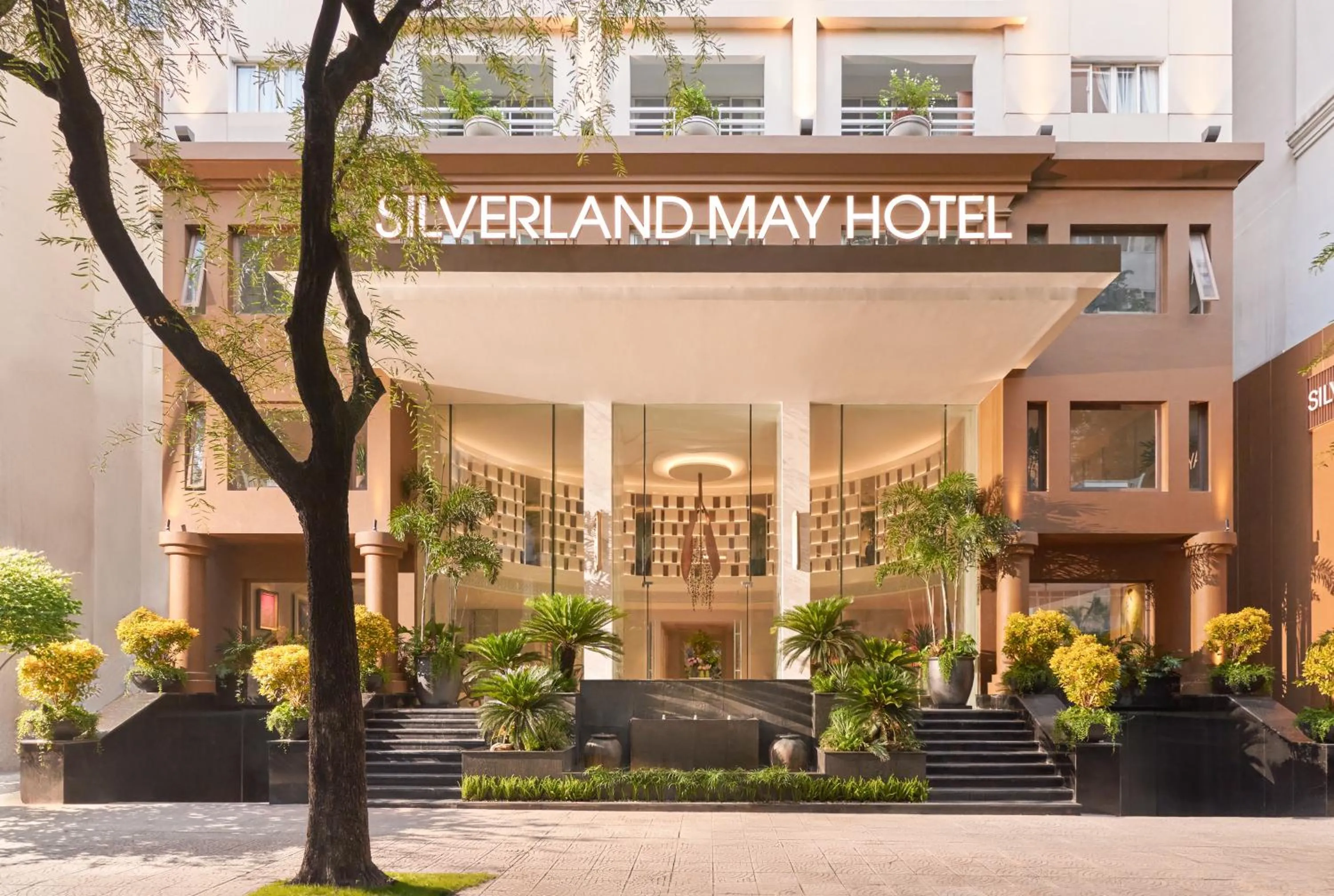 Property building in Silverland Mây Hotel