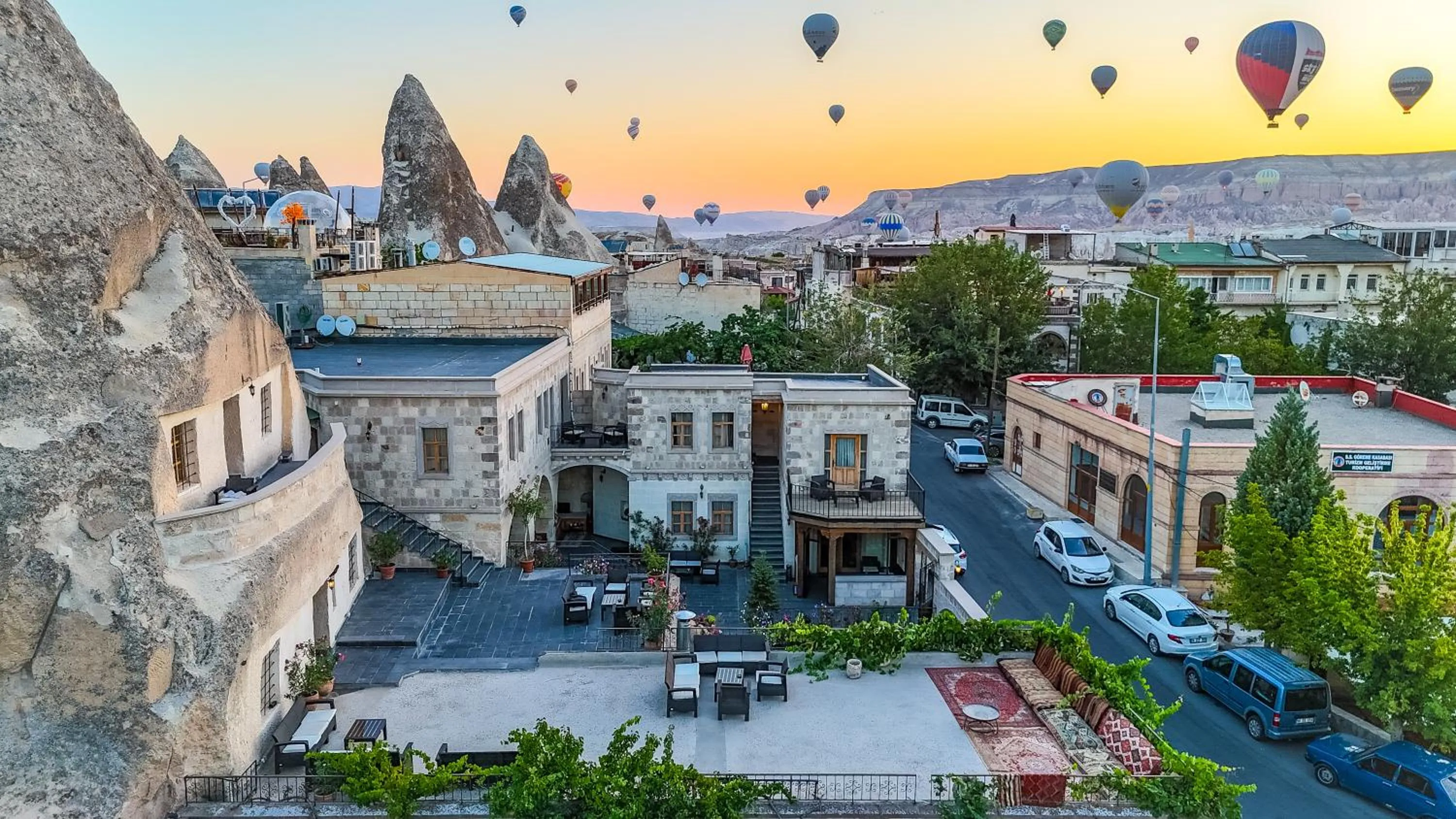 Property building in Cave Hotel Saksagan