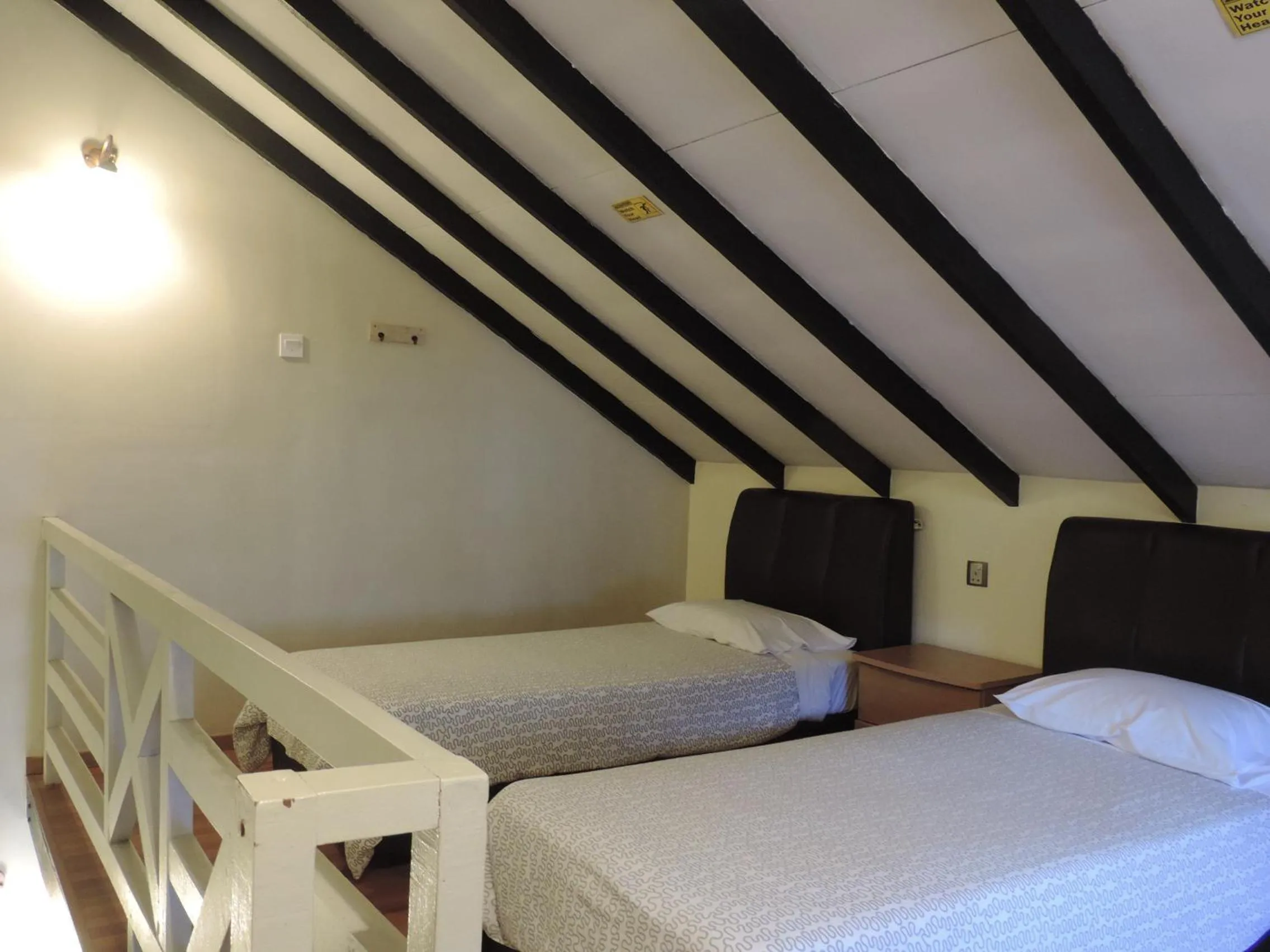 Bedroom, Bed in Cameronian Inn