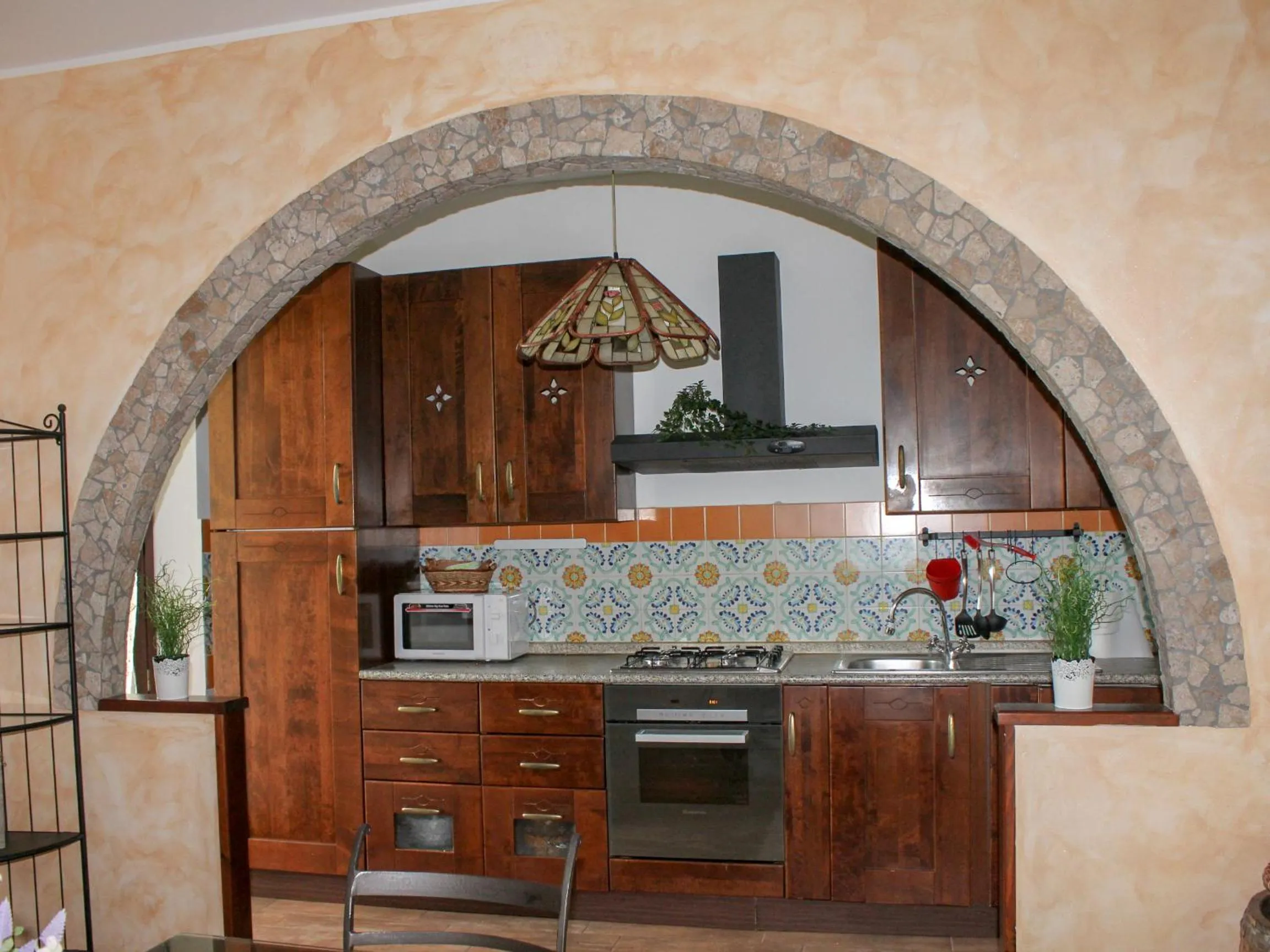 Kitchen or kitchenette in B&B La poeta