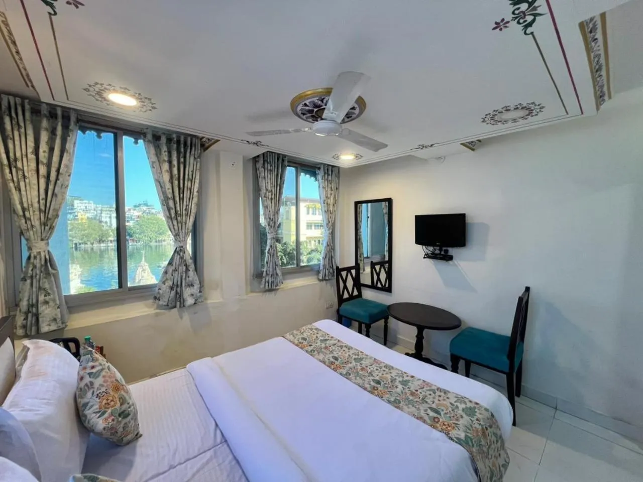 Bedroom, Bed in Storica Stays Panorama Haveli Udaipur