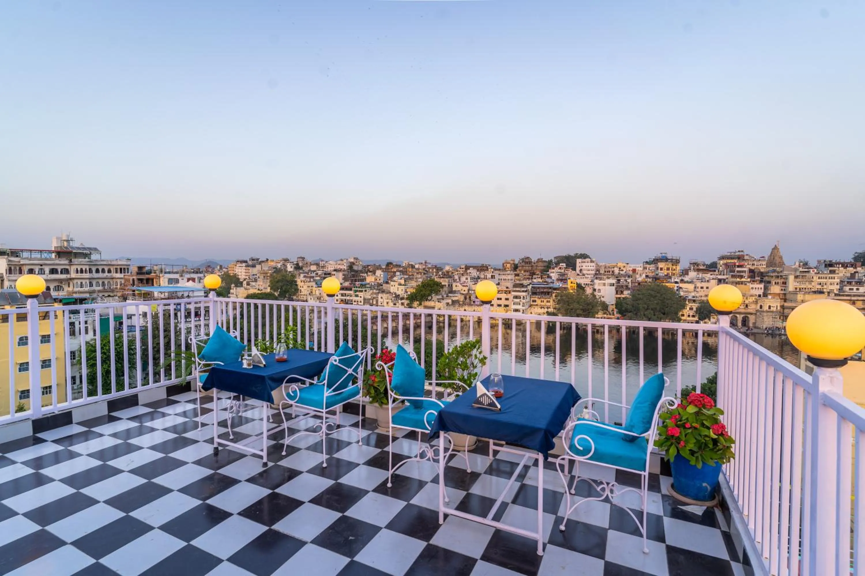 Restaurant/places to eat in Storica Stays Panorama Haveli Udaipur