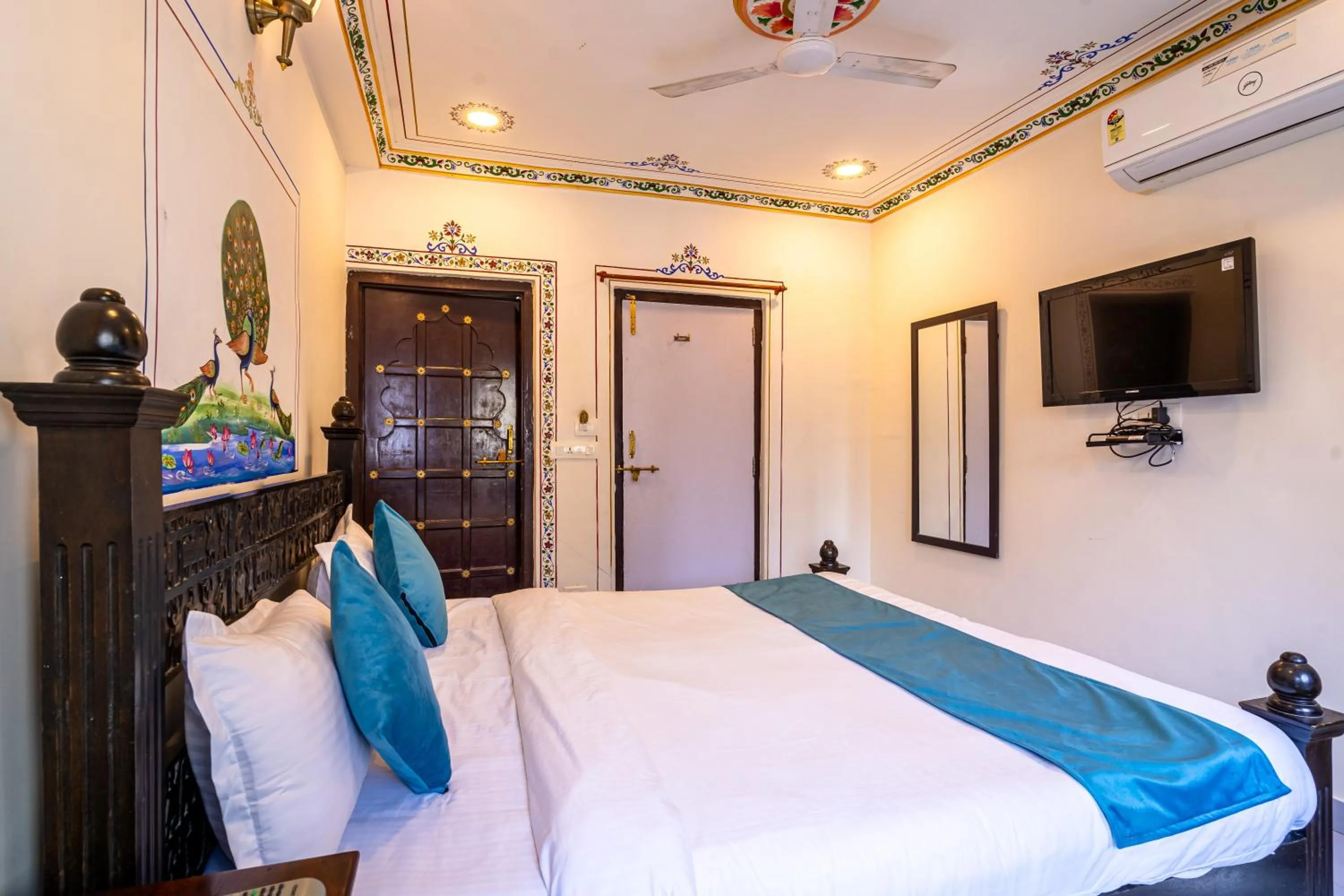 Bedroom, Bed in Storica Stays Panorama Haveli Udaipur