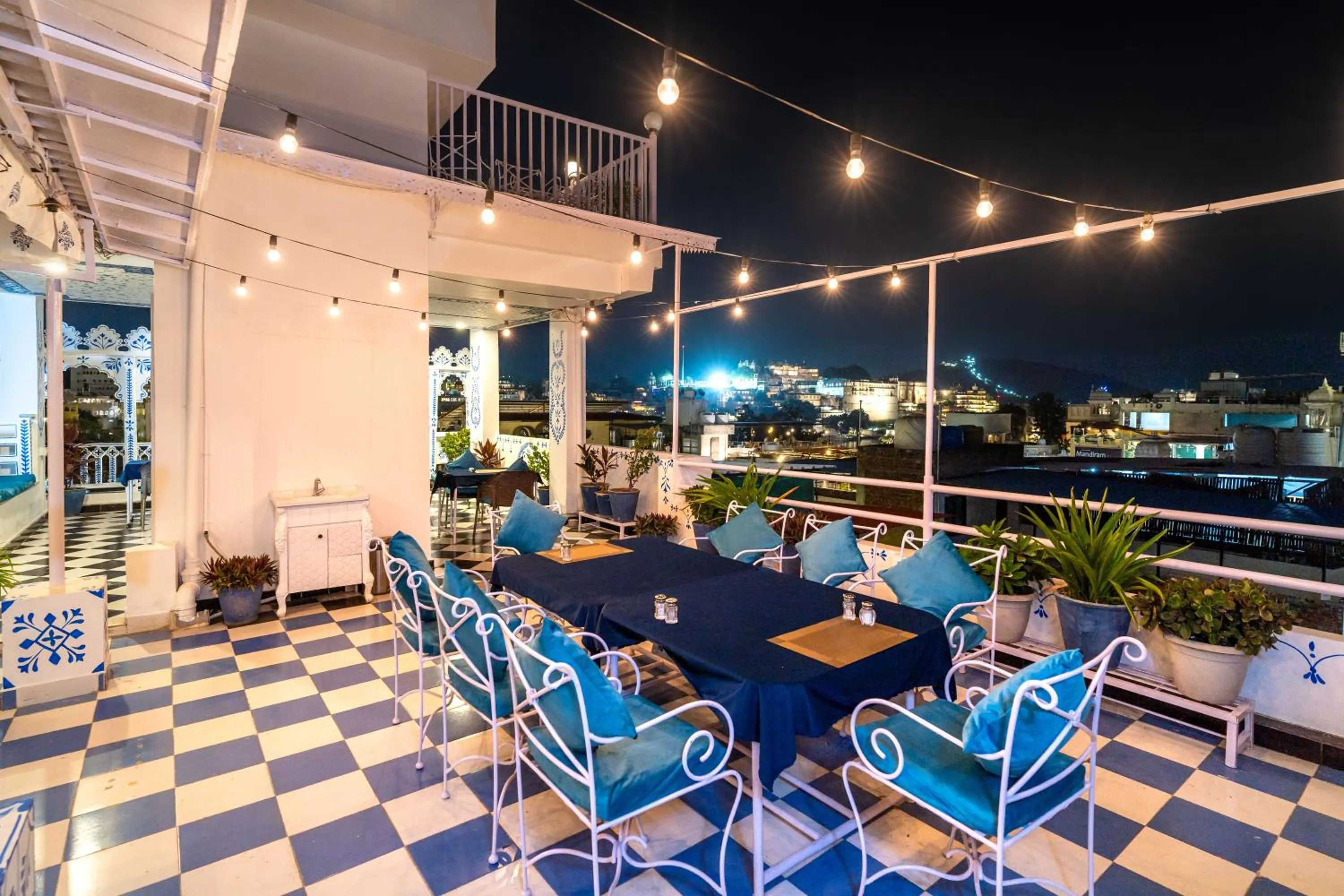 Restaurant/places to eat in Storica Stays Panorama Haveli Udaipur