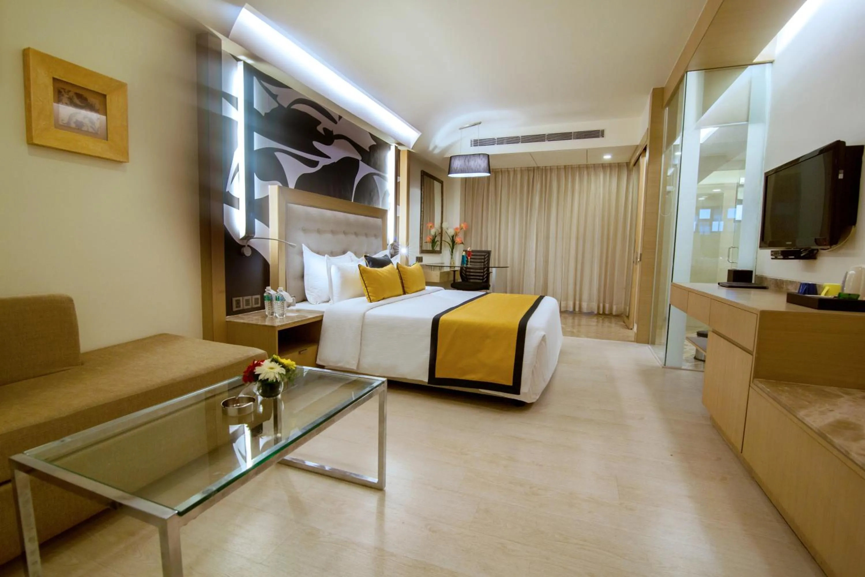 Photo of the whole room, Bed in The Sonnet Jamshedpur