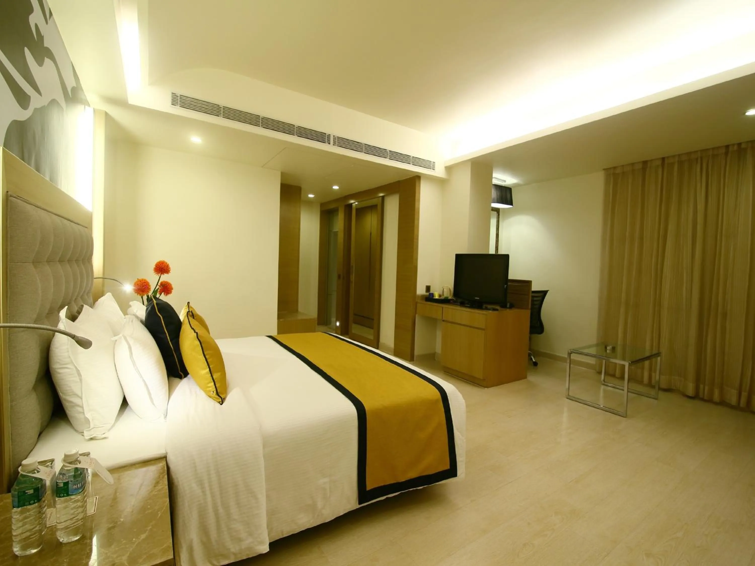 TV and multimedia, Bed in The Sonnet Jamshedpur