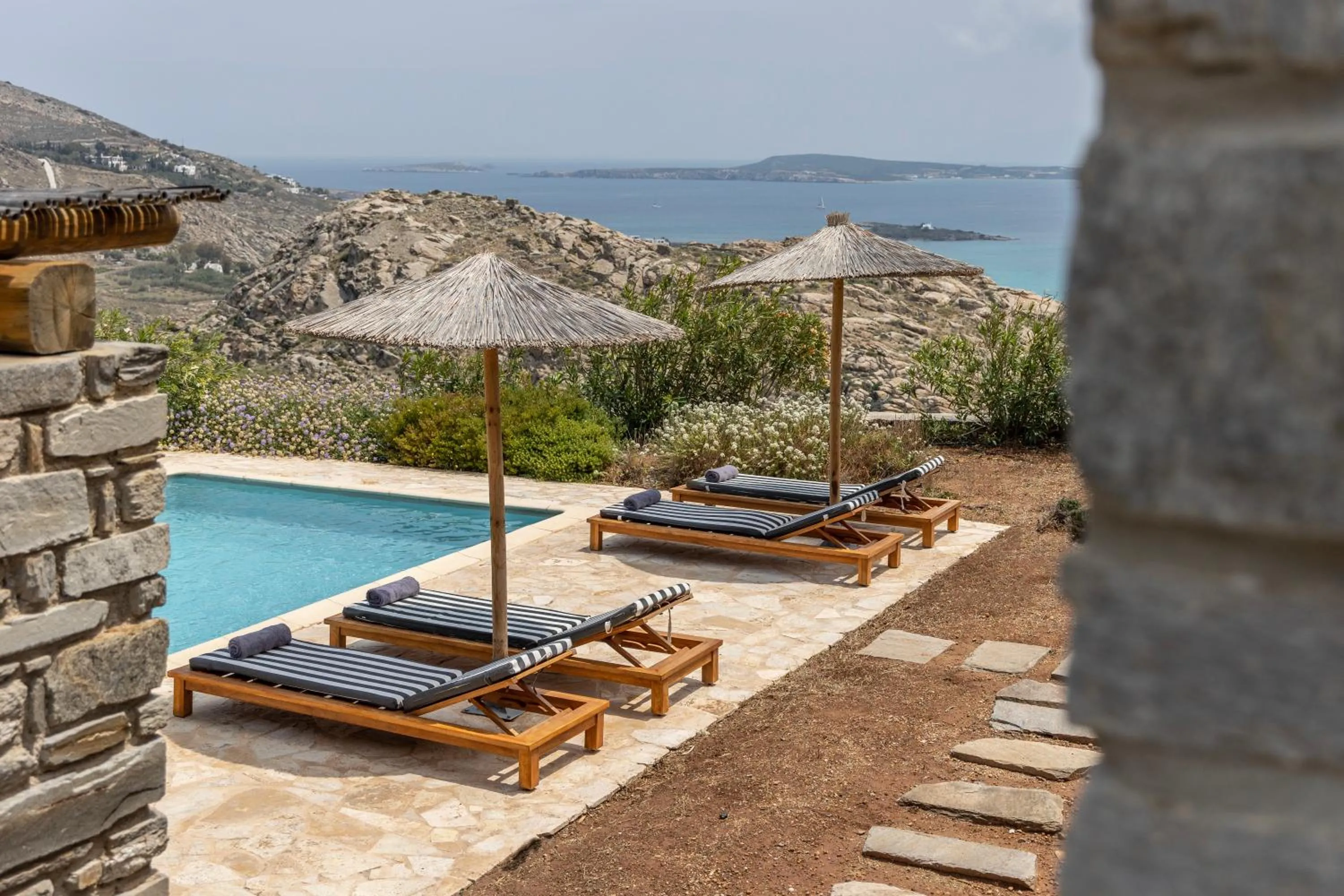 Acron Villas Paros