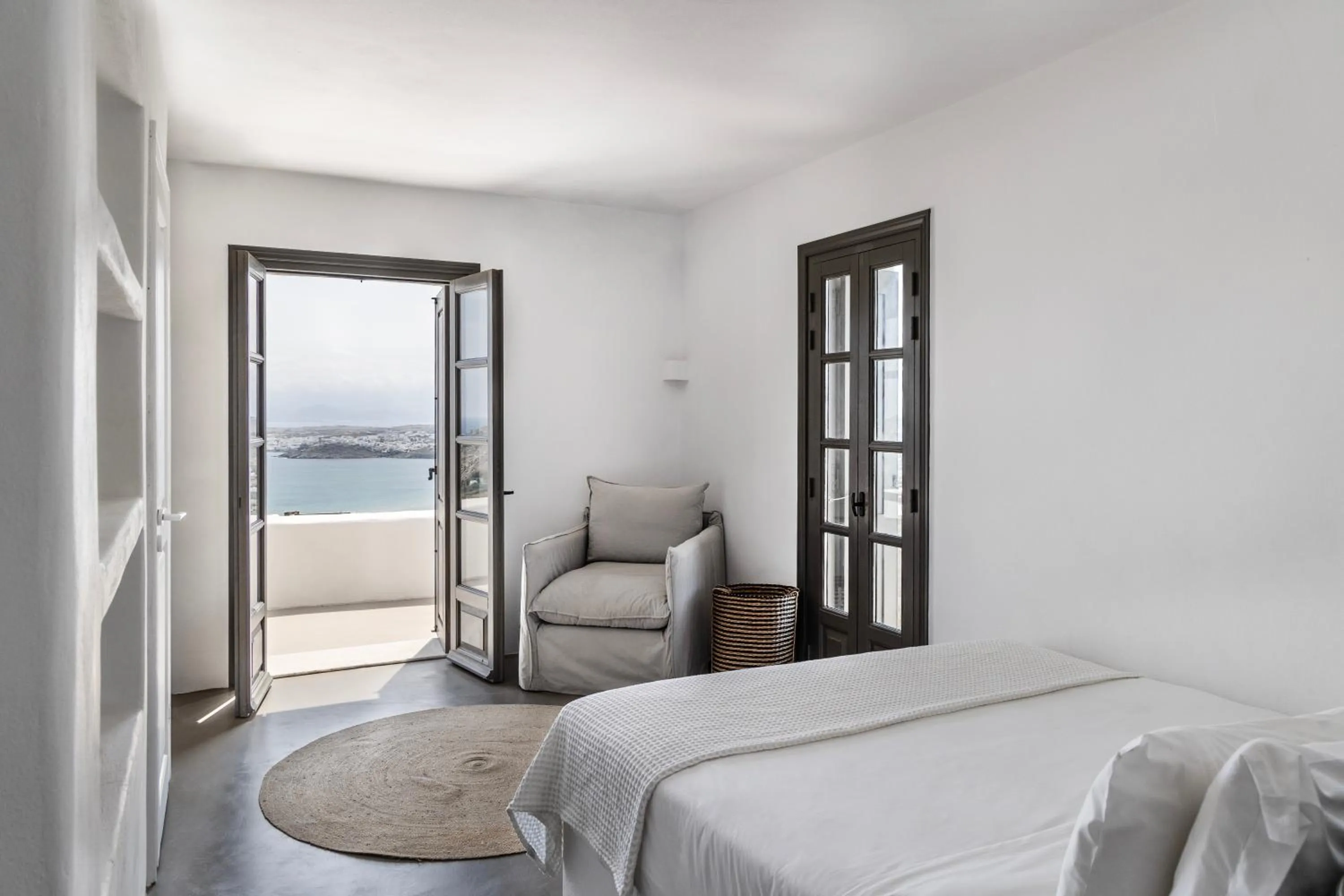 Bed in Acron Villas Paros