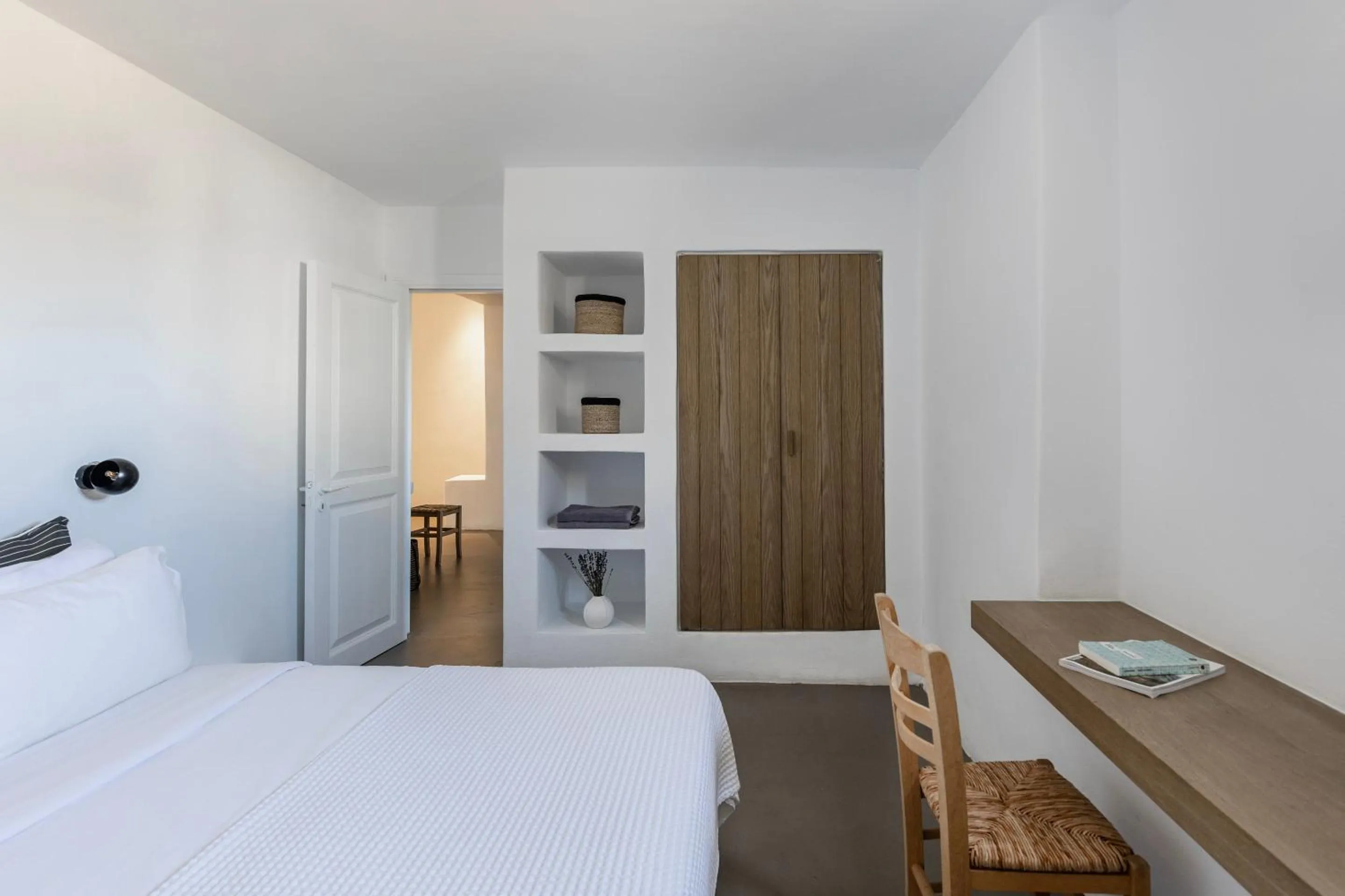 Bed in Acron Villas Paros