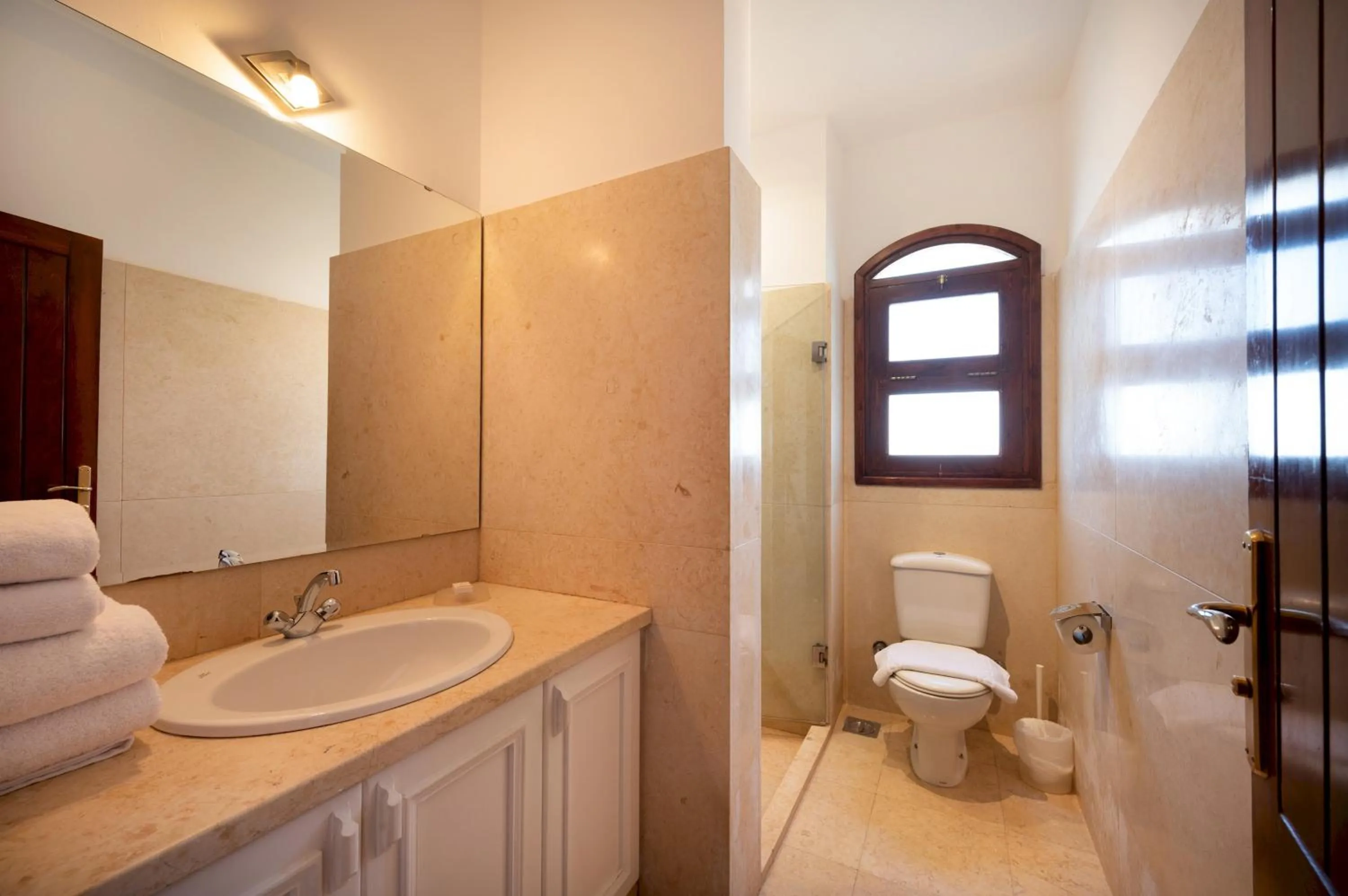 Toilet in VESTA - El Gouna Residence