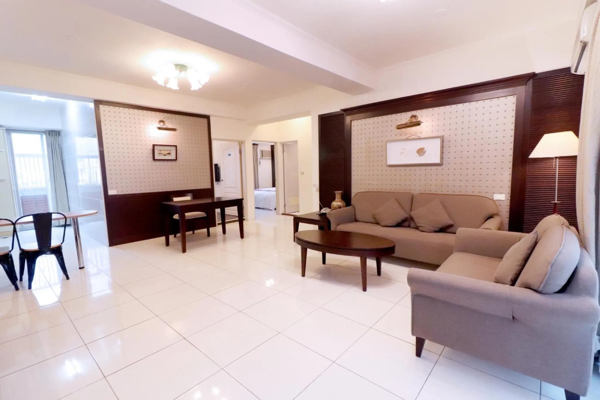 Three-Bedroom Suite in Liga Hotel