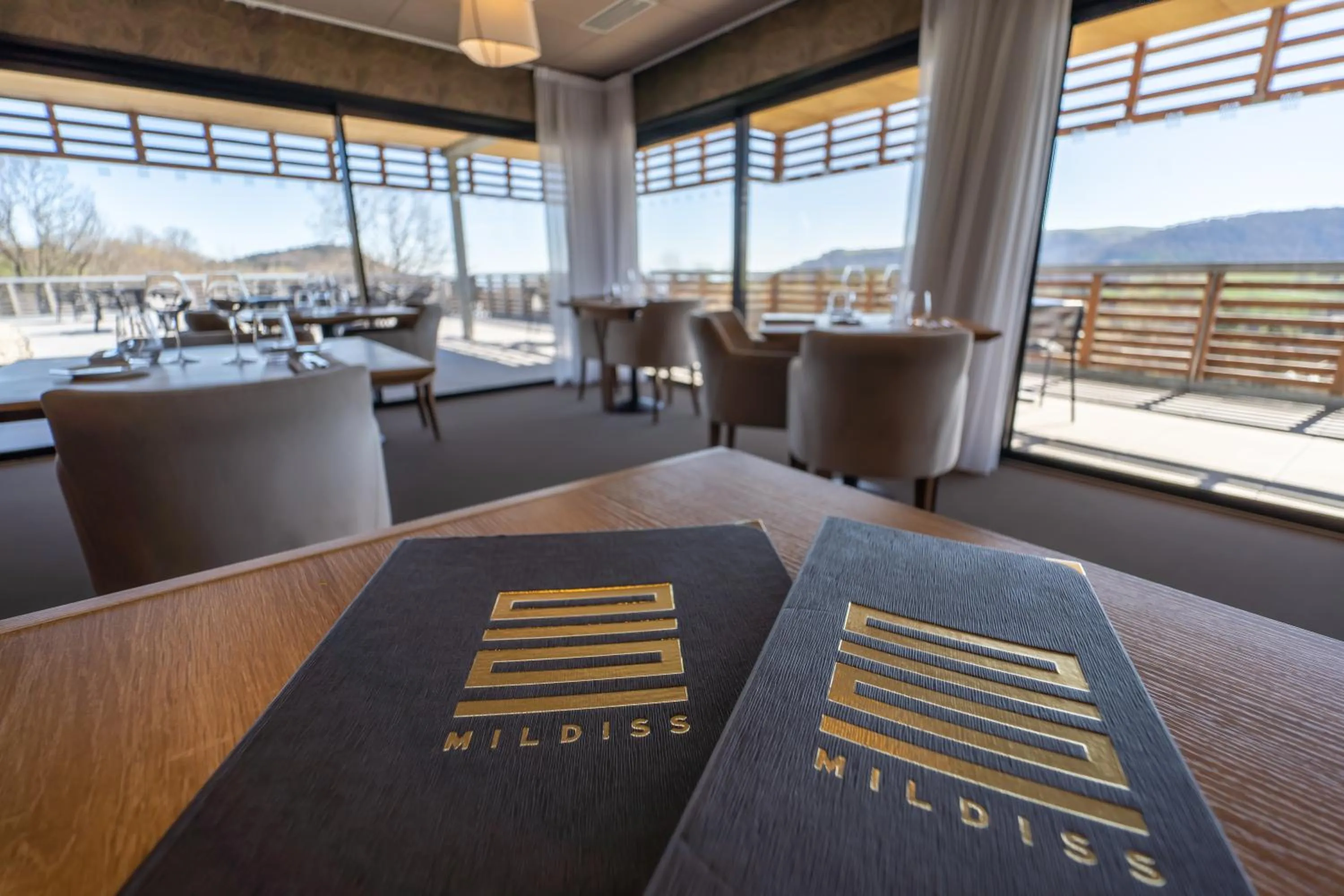 Restaurant/places to eat in Mildiss Hotel Spa & Restaurant, BW Signature Collection