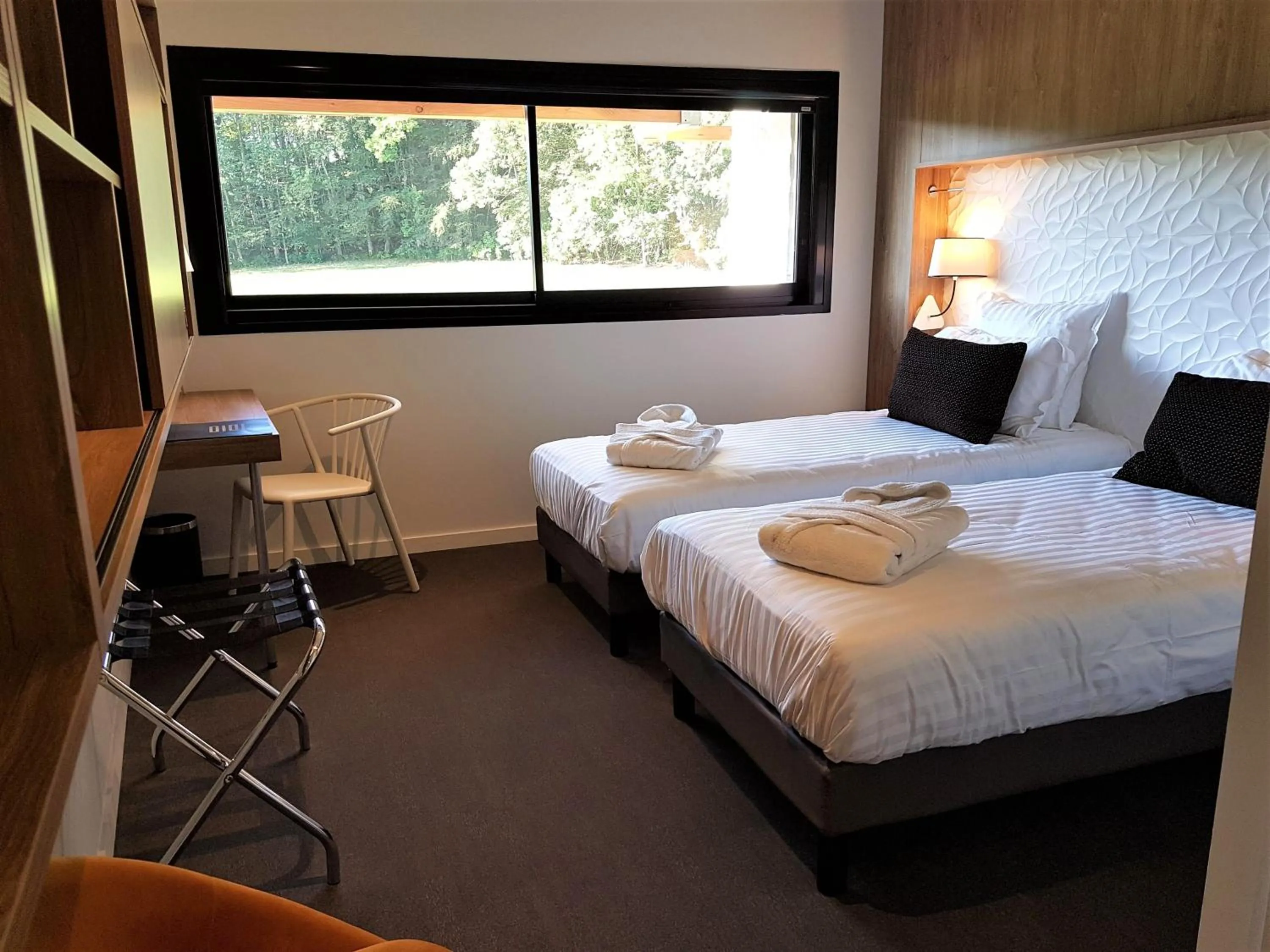 Bed in Mildiss Hotel Spa & Restaurant, BW Signature Collection