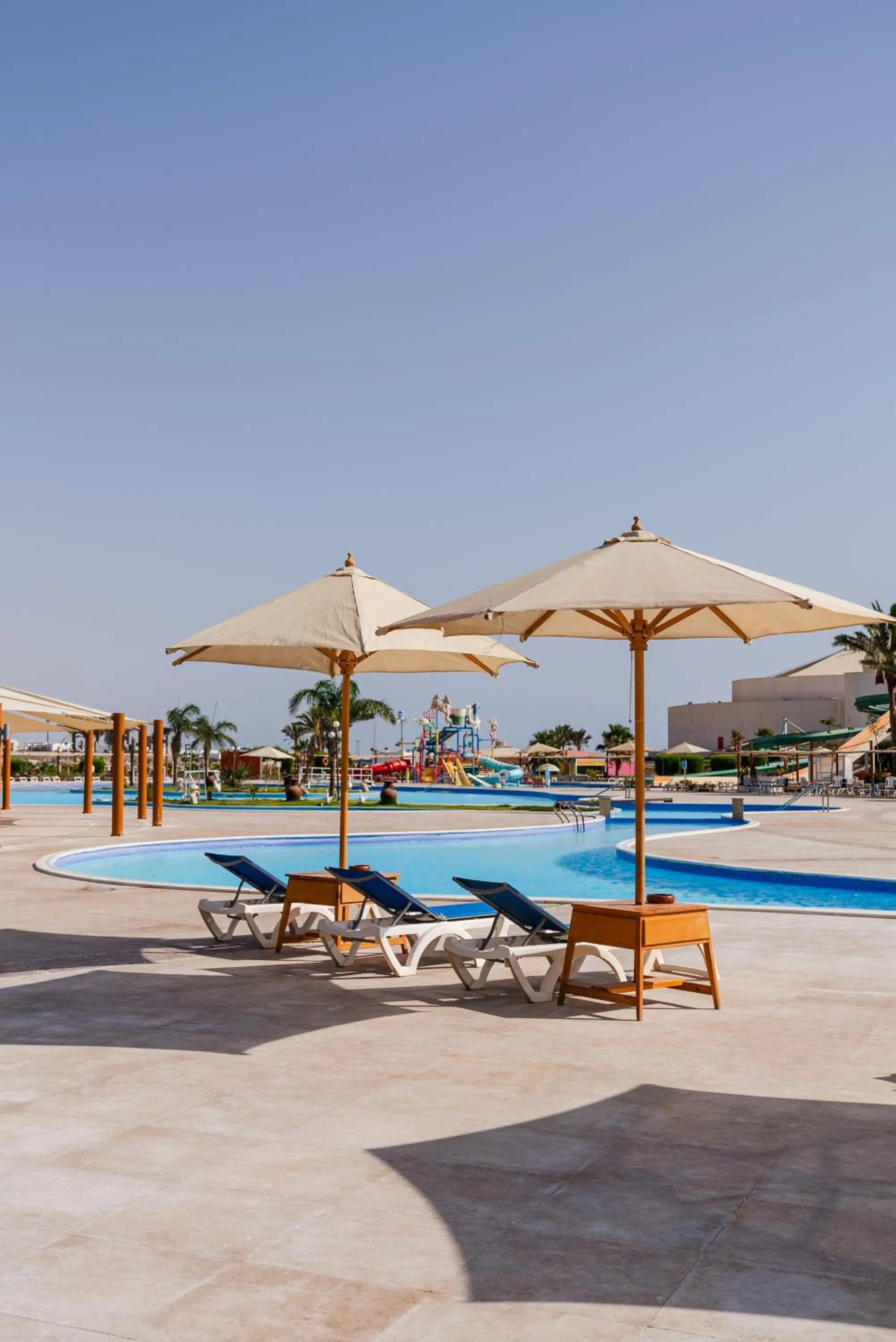 Swimming pool in Malikia Resort Abu Dabbab