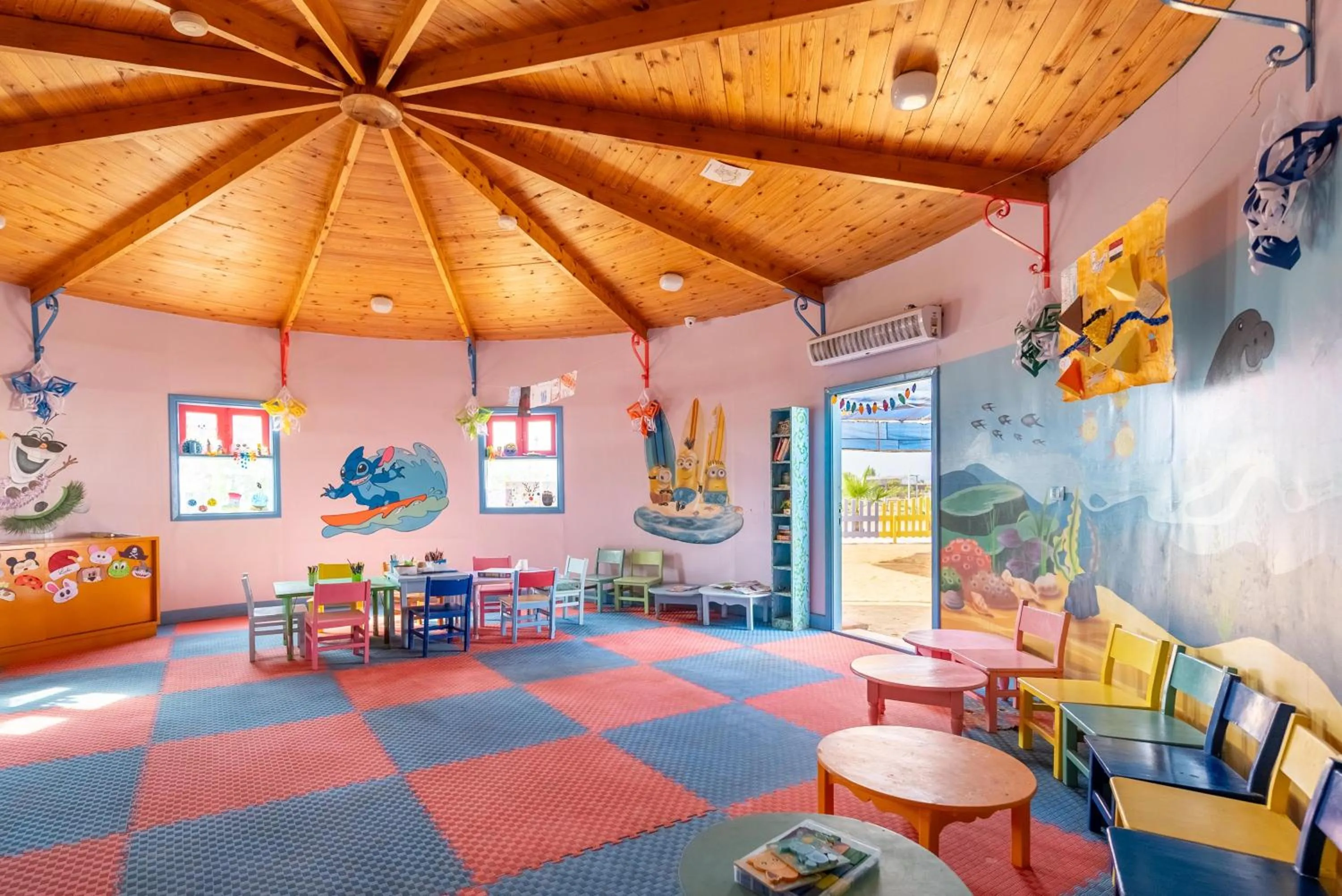 children in Malikia Resort Abu Dabbab