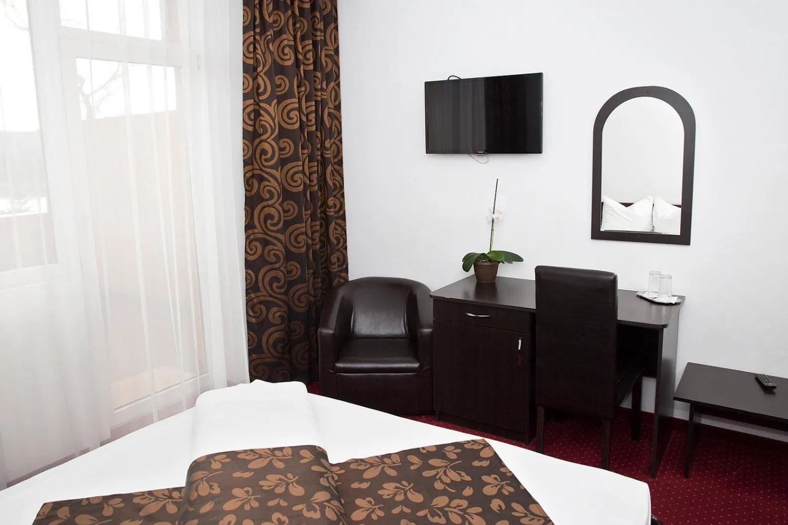 TV and multimedia, Bed in Hotel Terra