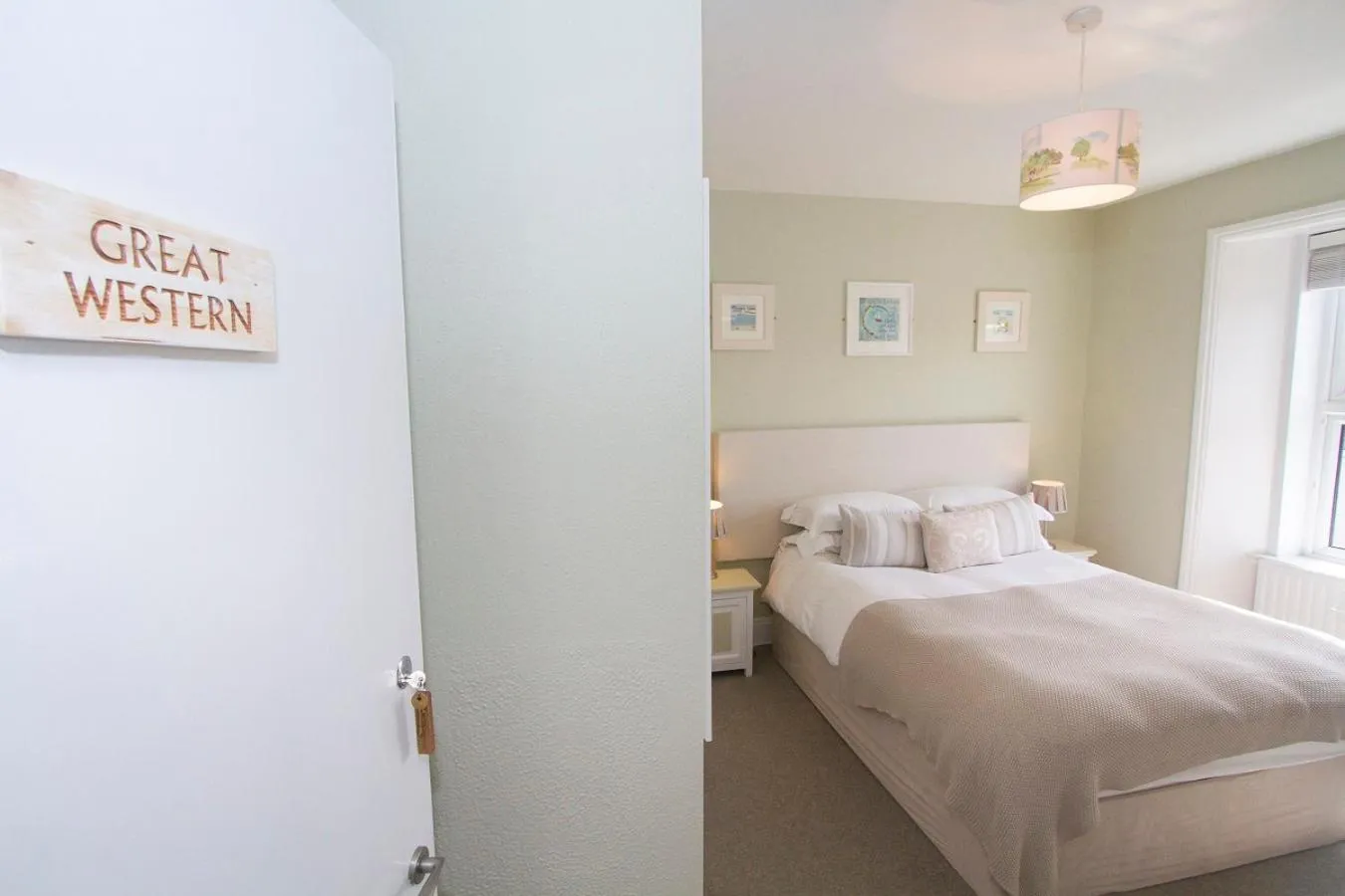 Bedroom in Cliff House