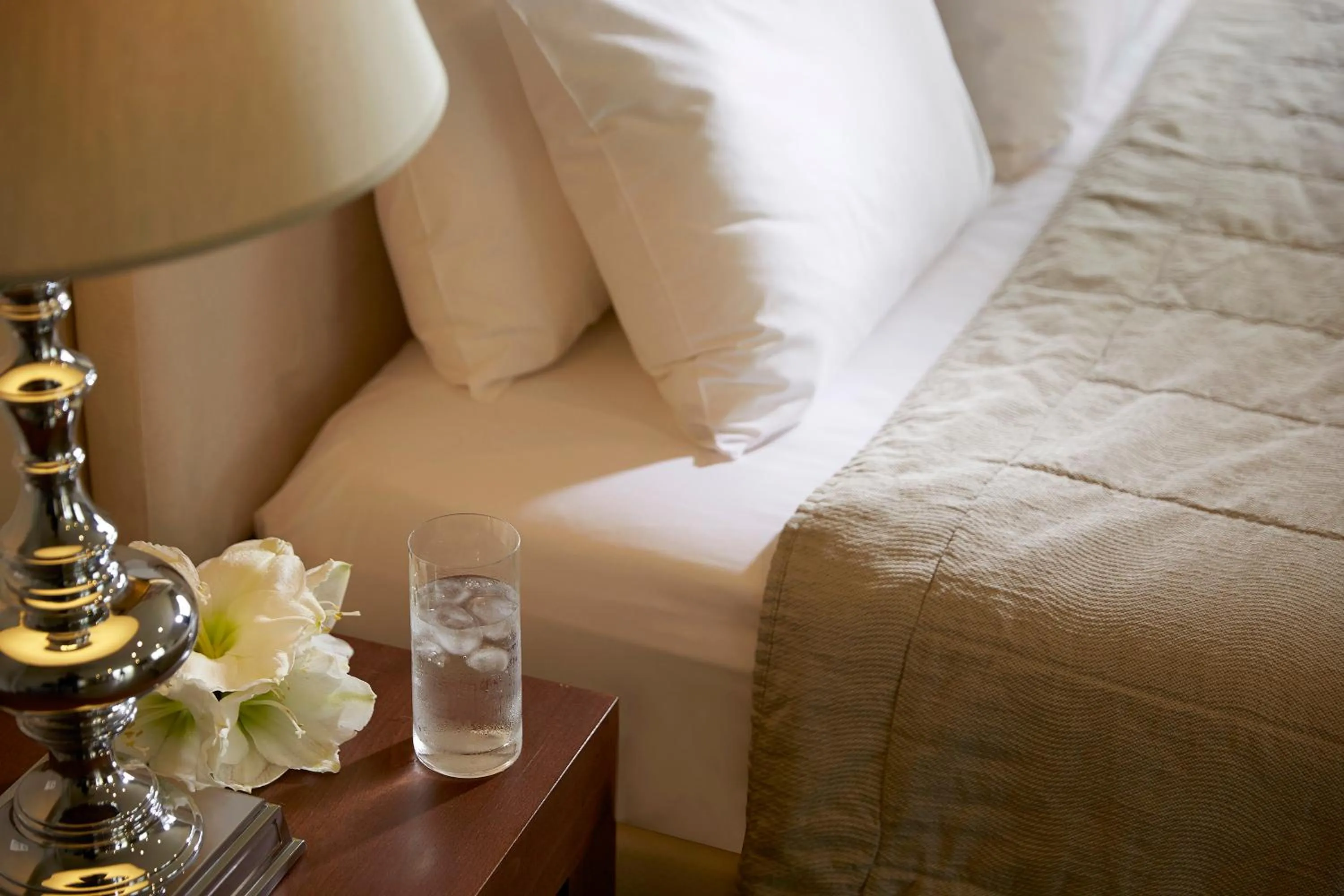 Bed in Mon Repos Palace - Adults Only