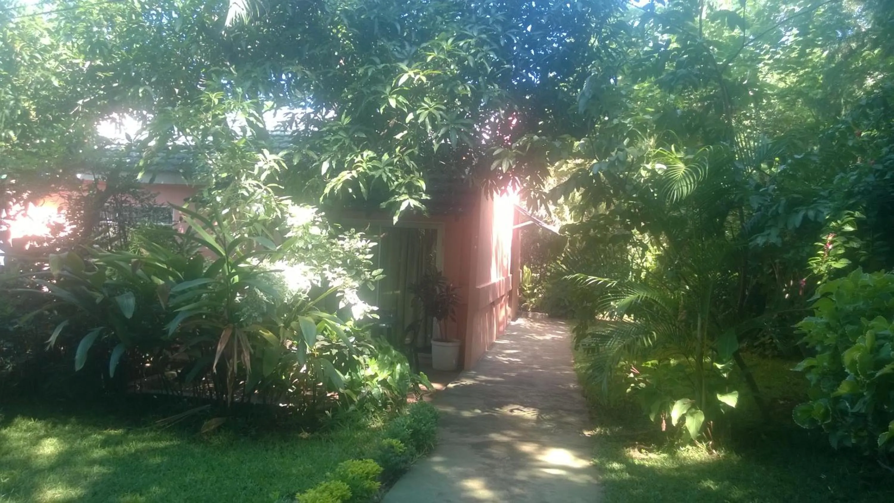 Property building in Gloria's Bed and Breakfast