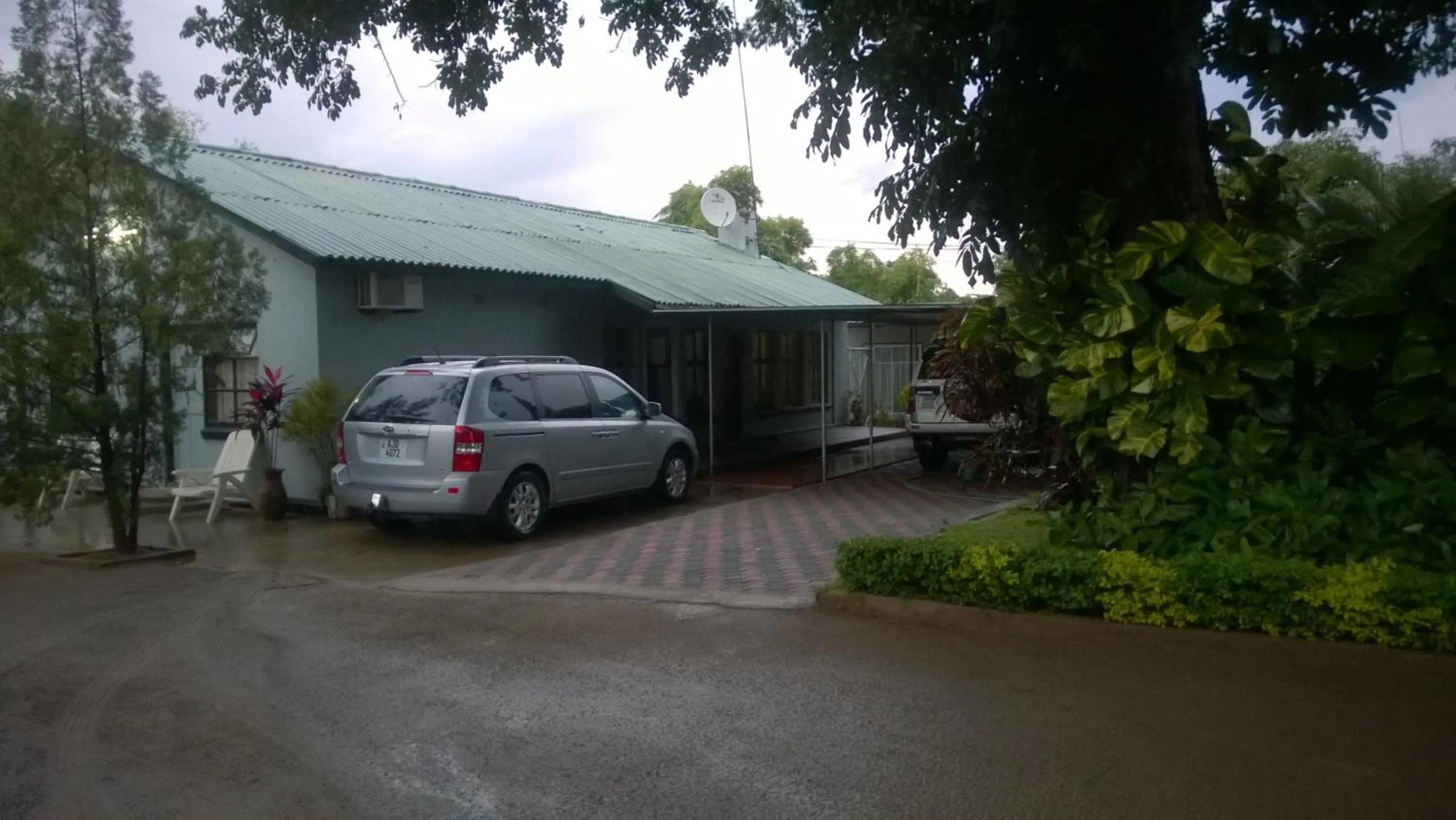 Property building in Gloria's Bed and Breakfast