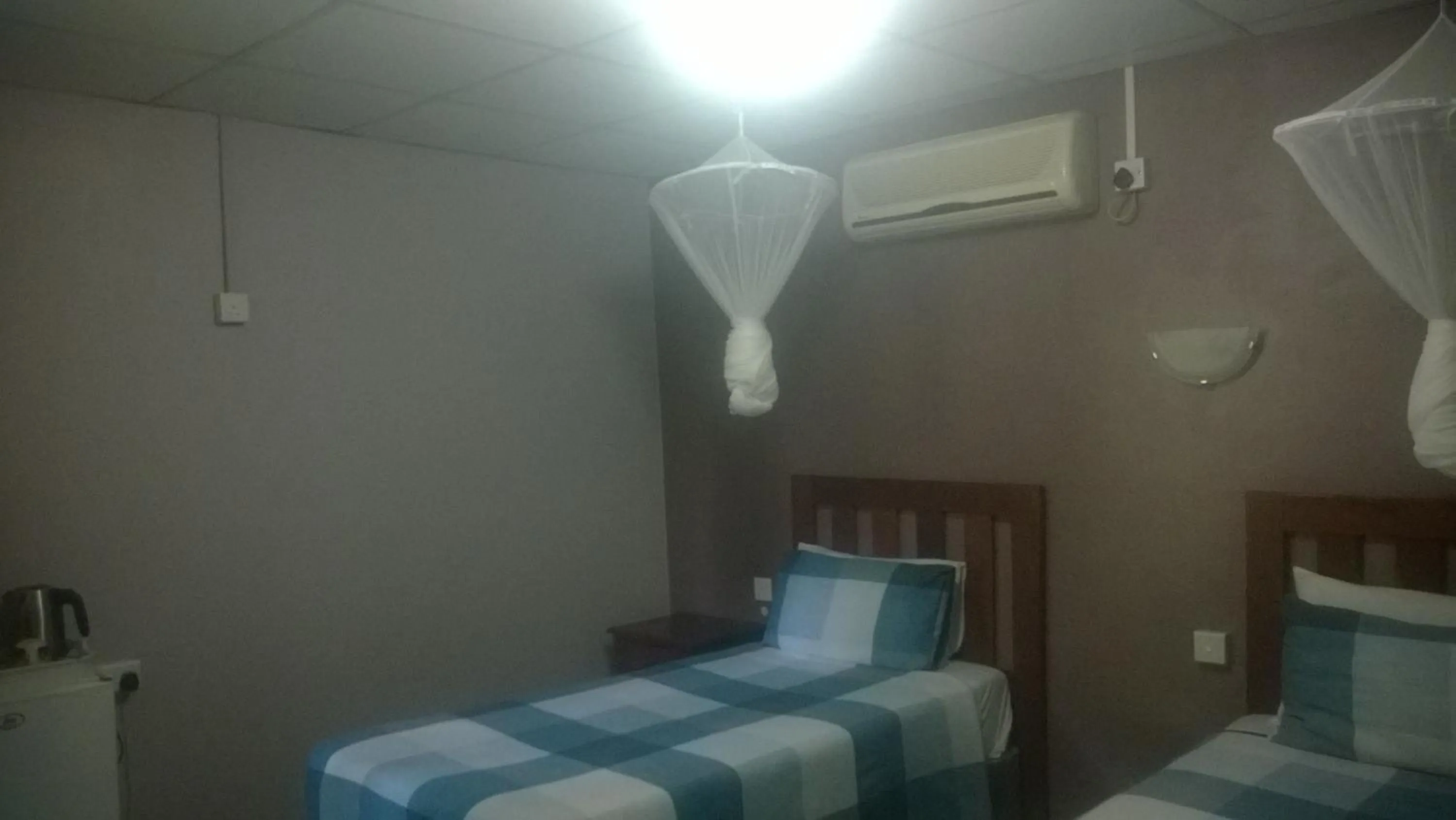 Photo of the whole room, Bed in Gloria's Bed and Breakfast