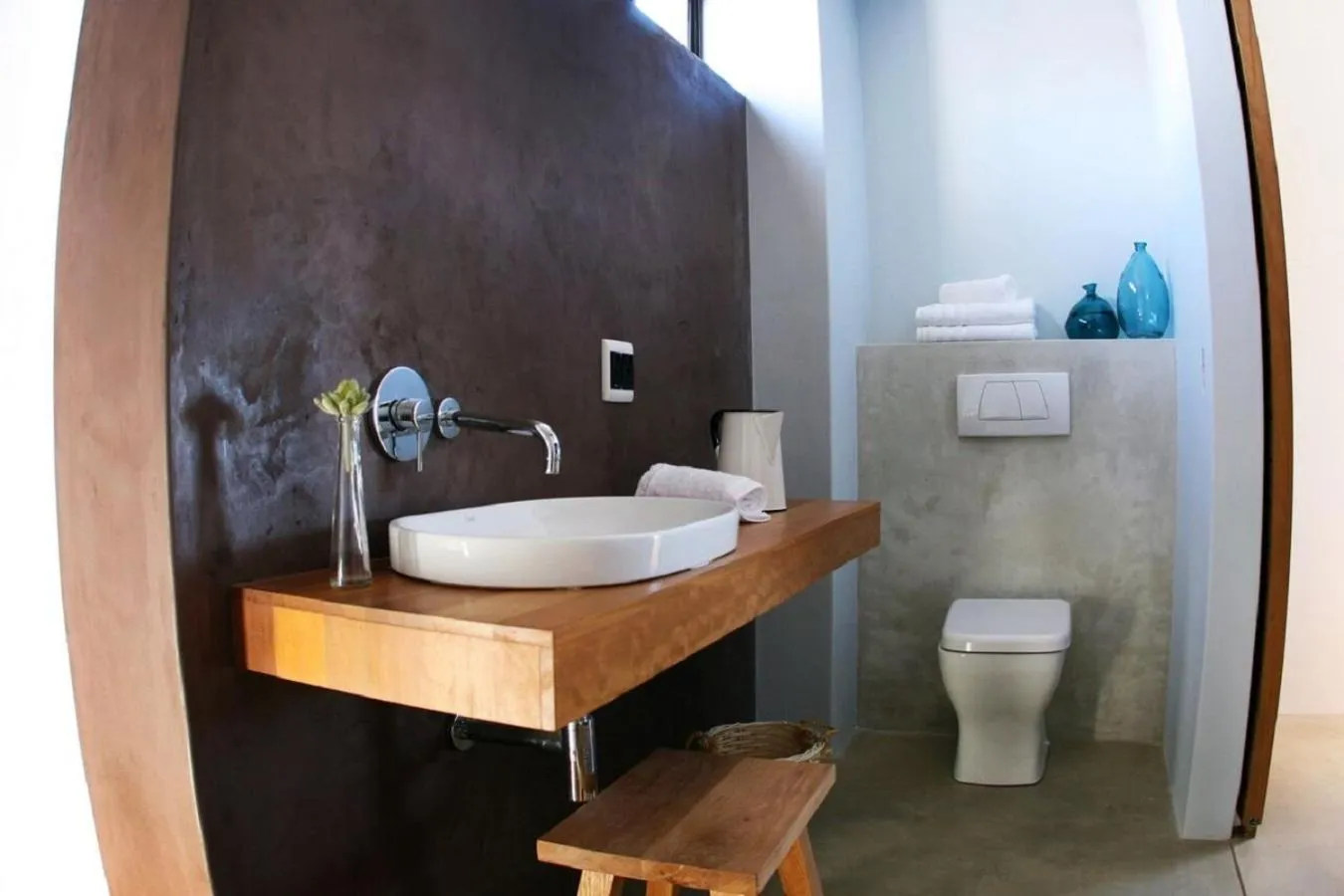 Shower in Windtown Lagoon Hotel