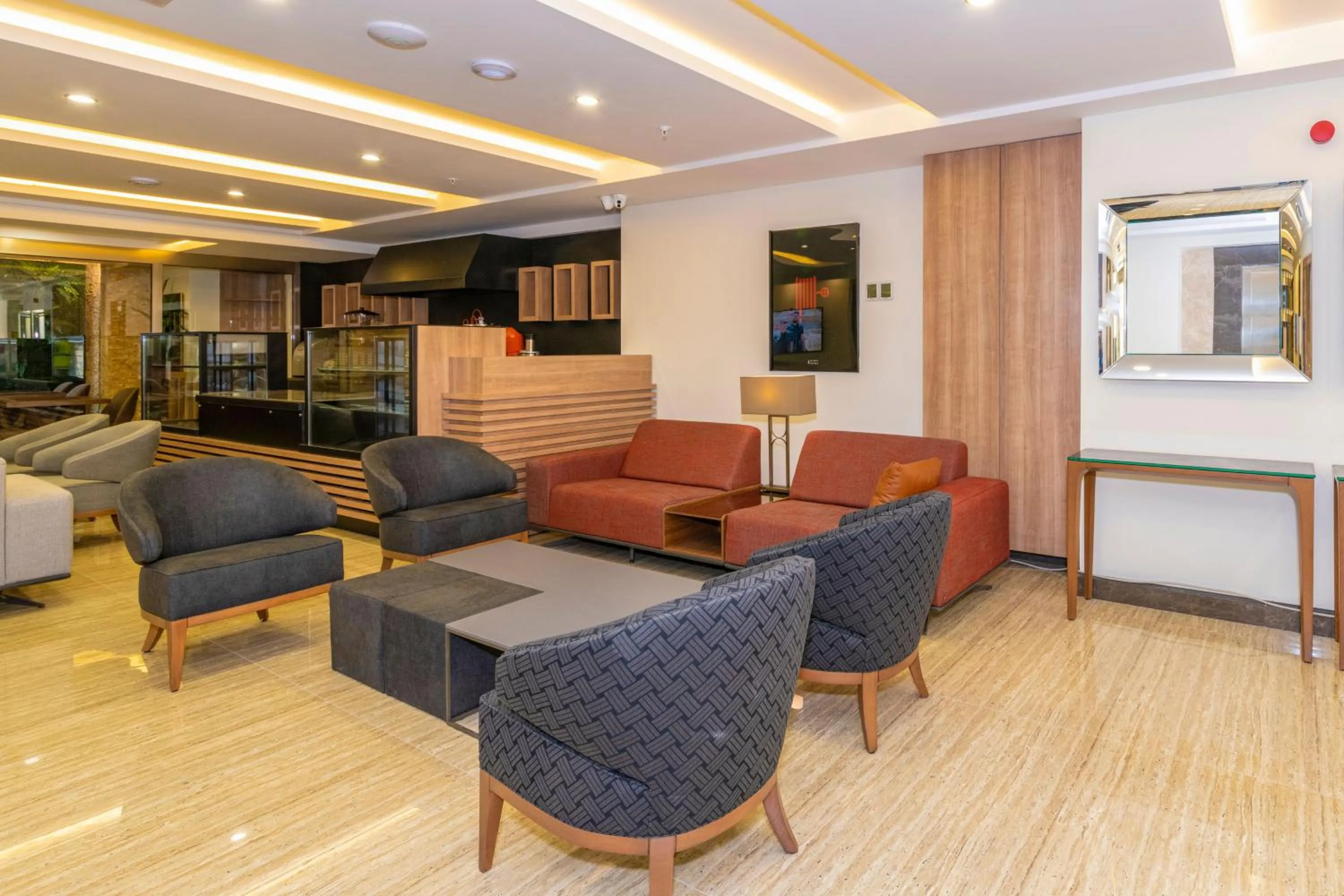 Lobby or reception in 38 Hotel