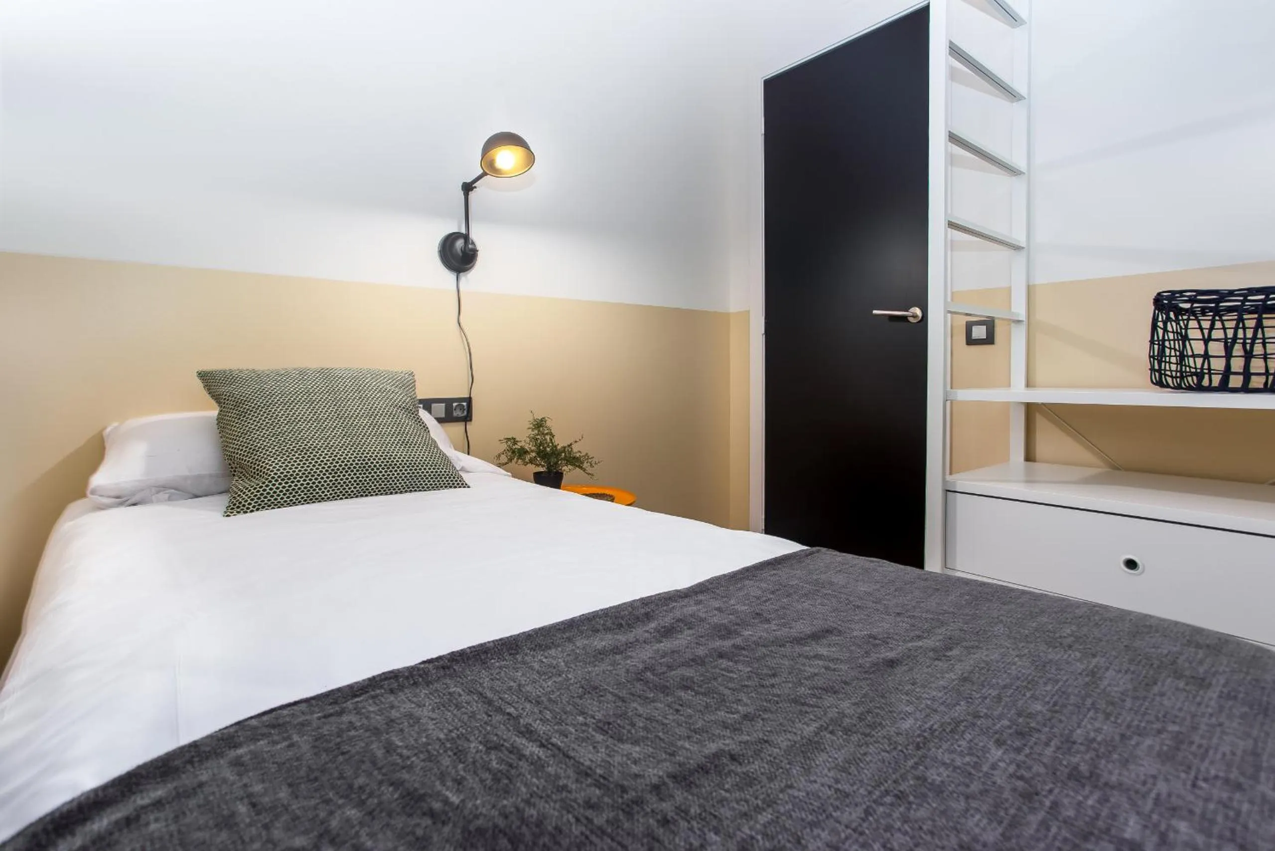 Bed in Ola Living Music