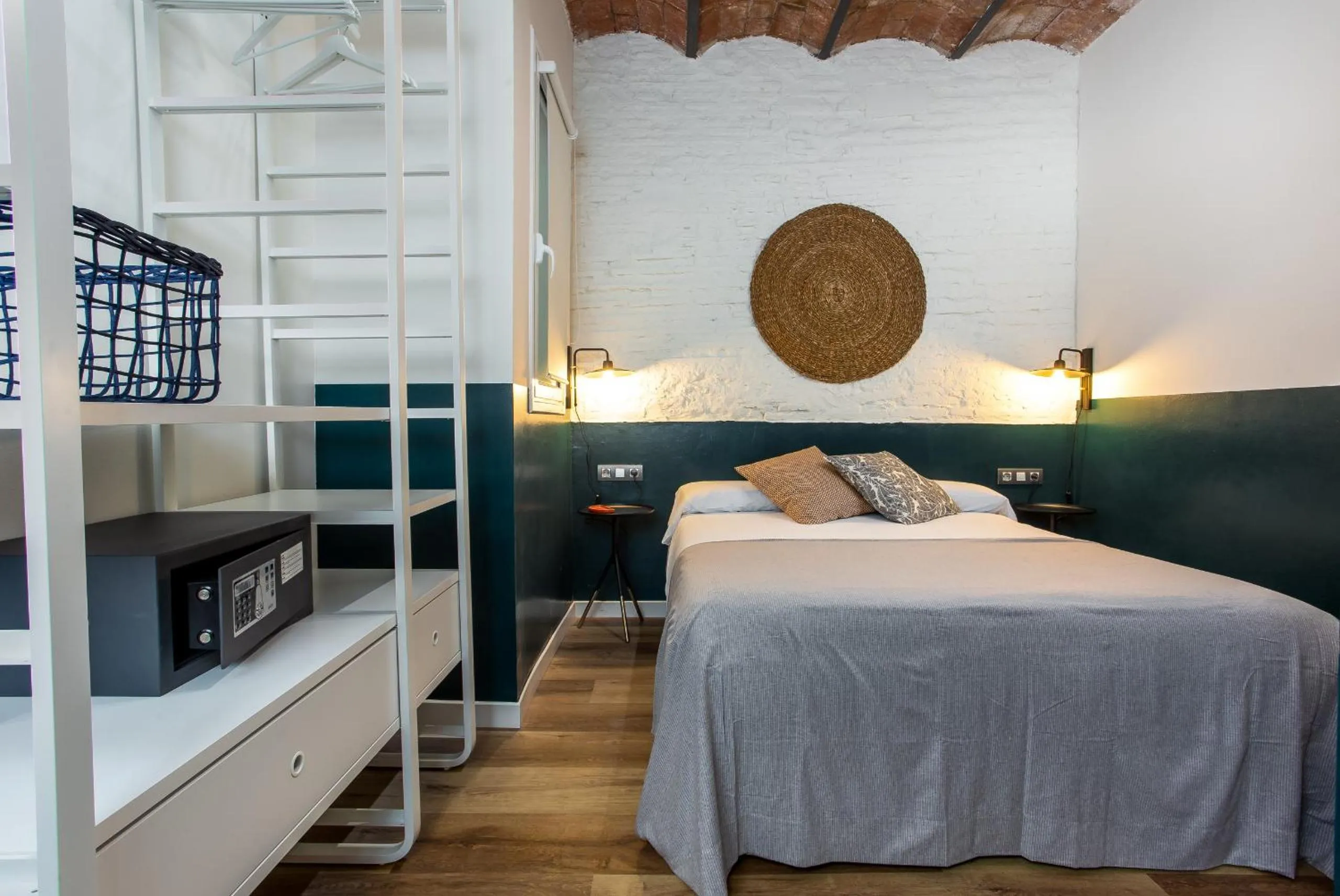 Bed in Ola Living Music