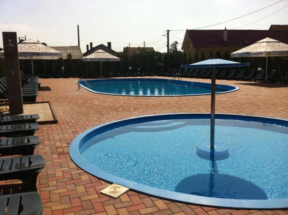 Swimming pool in Hotel Denis