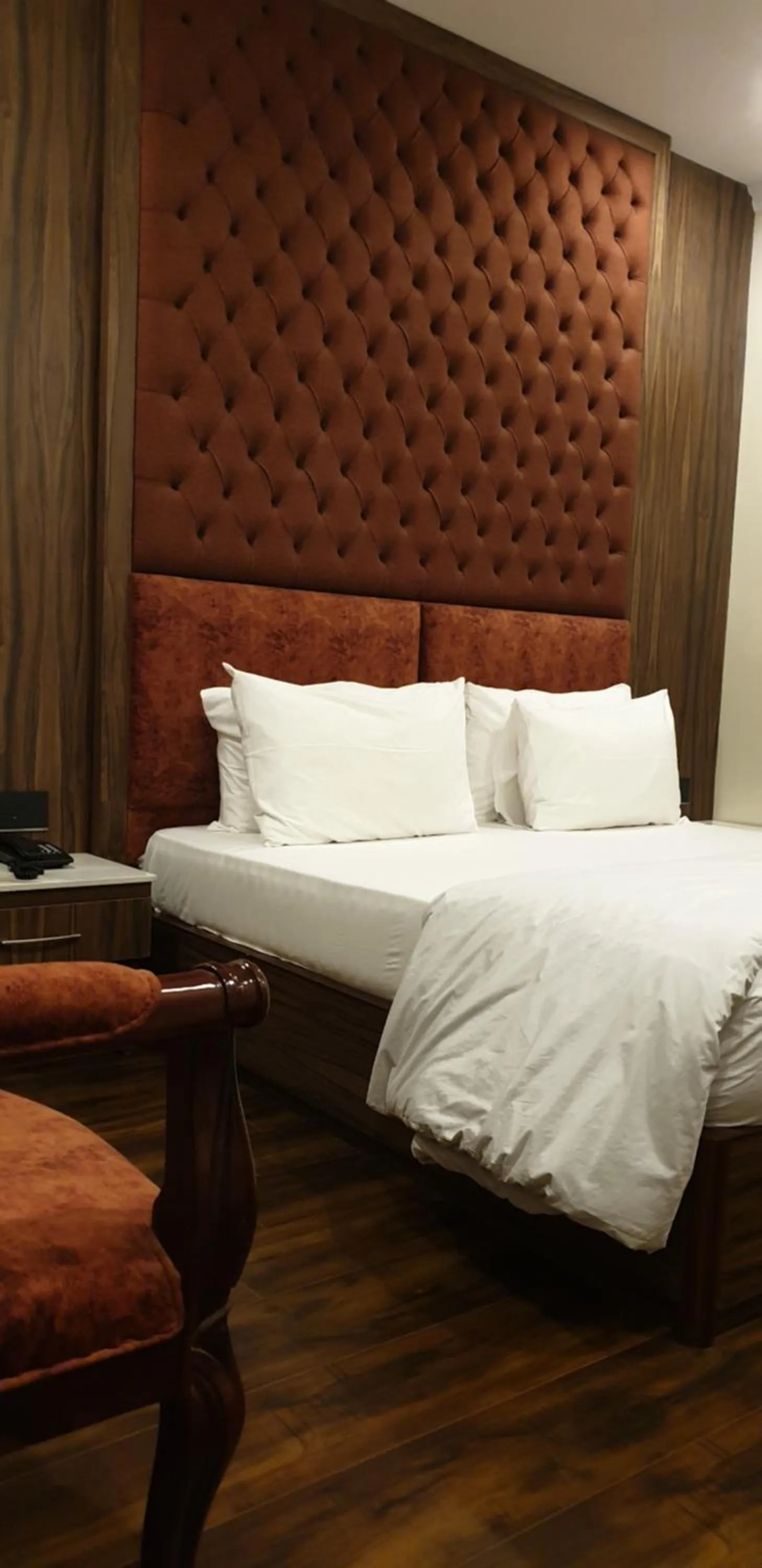 Bedroom, Bed in Hotel Pong View