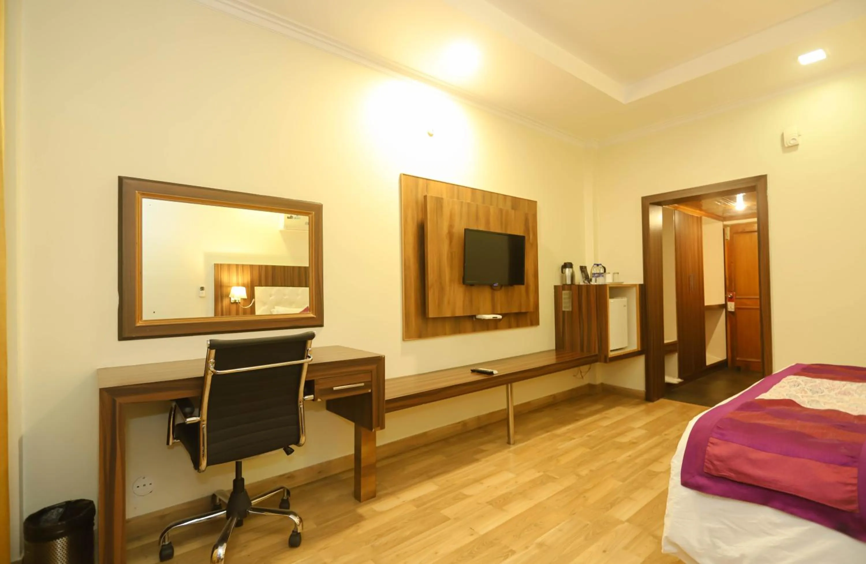 hair dresser, Bed in Hotel Pong View