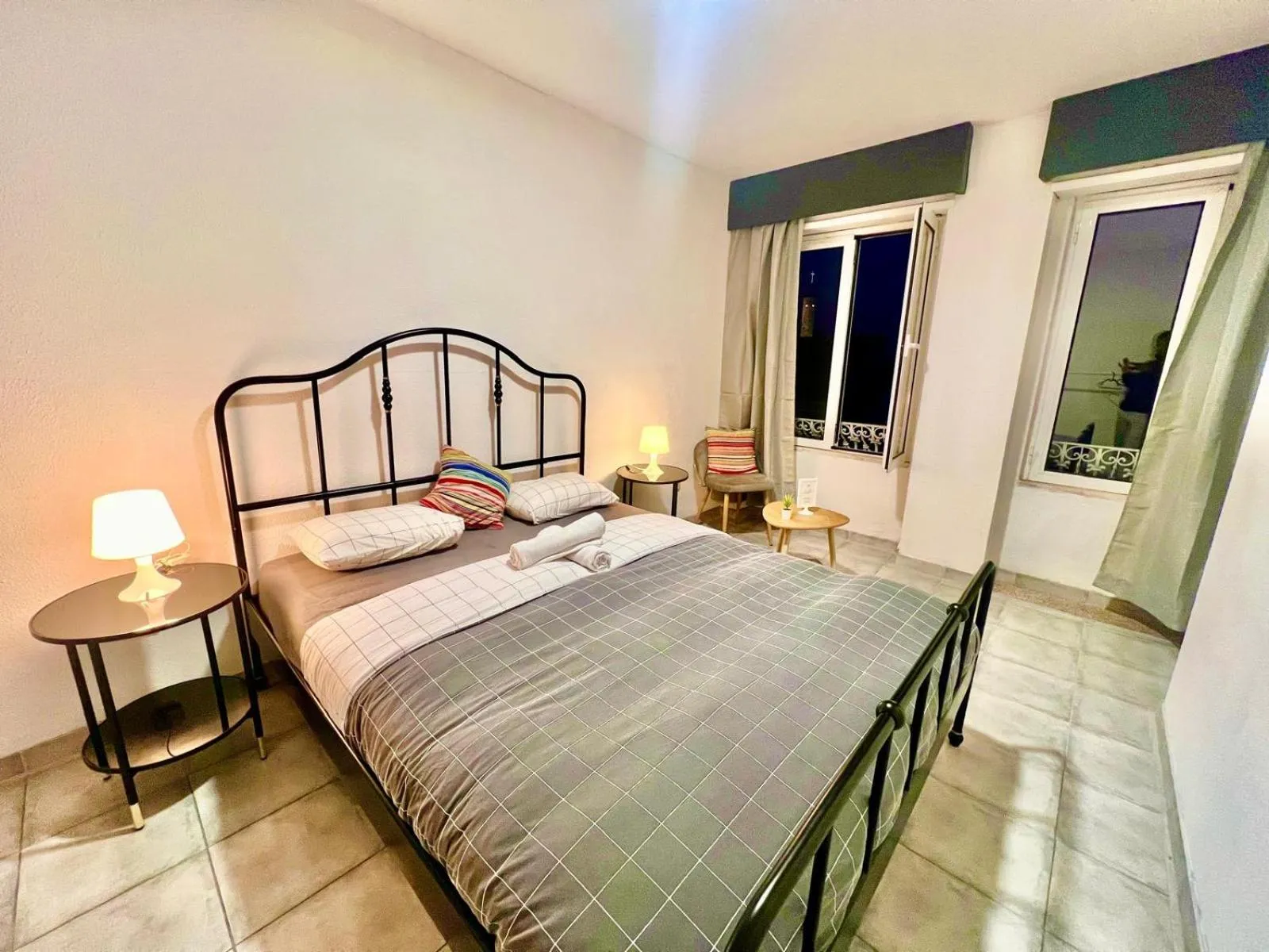 Bed in SwissPorto Guest House