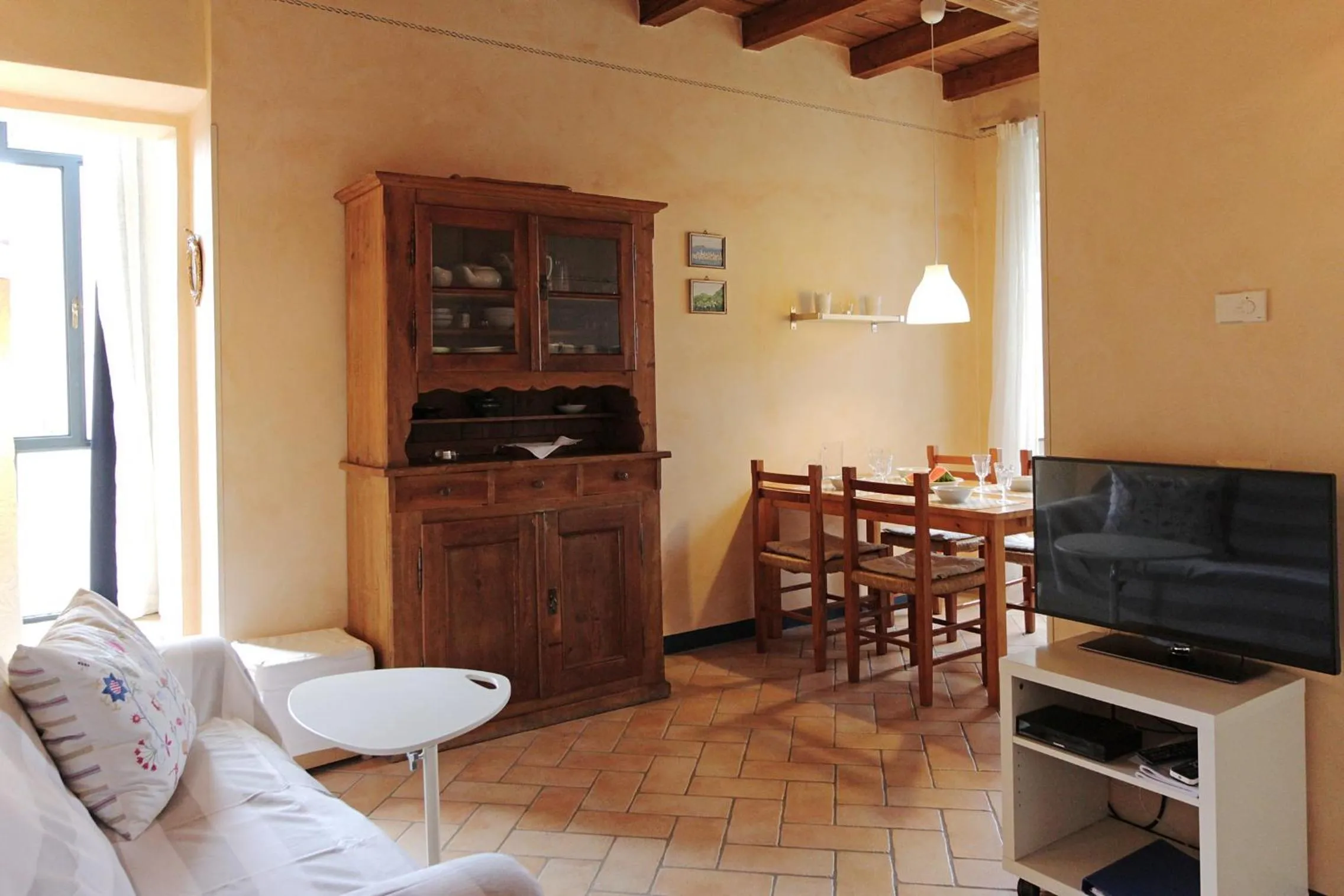 Casa Marsilva - holiday apartment in old town centre, near the lake